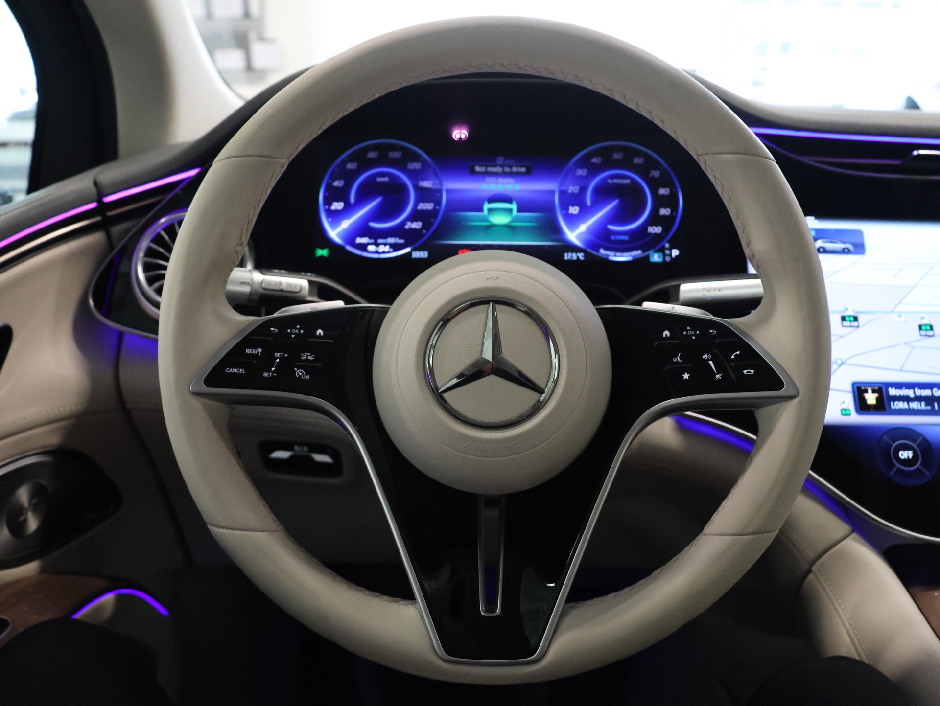 MERCEDES-BENZ EQS SUV 580 4Matic *SODALITE-BLUE*-image-16
