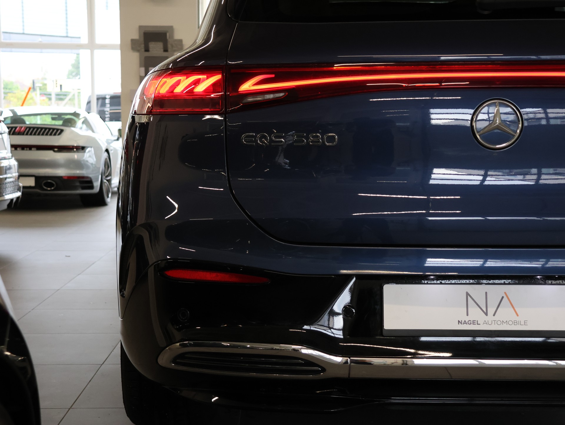MERCEDES-BENZ EQS SUV 580 4Matic *SODALITE-BLUE*-image-5