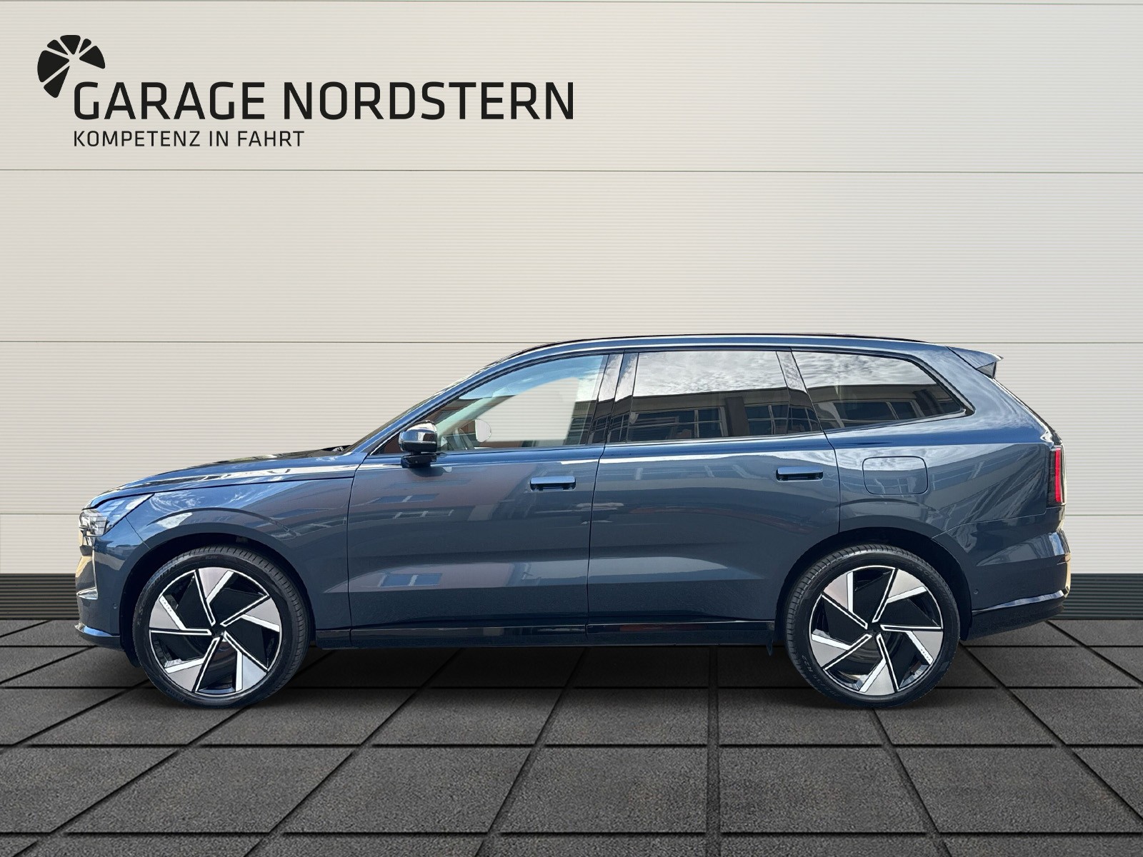 VOLVO EX90 Twin Performance Ultra AWD-image-1