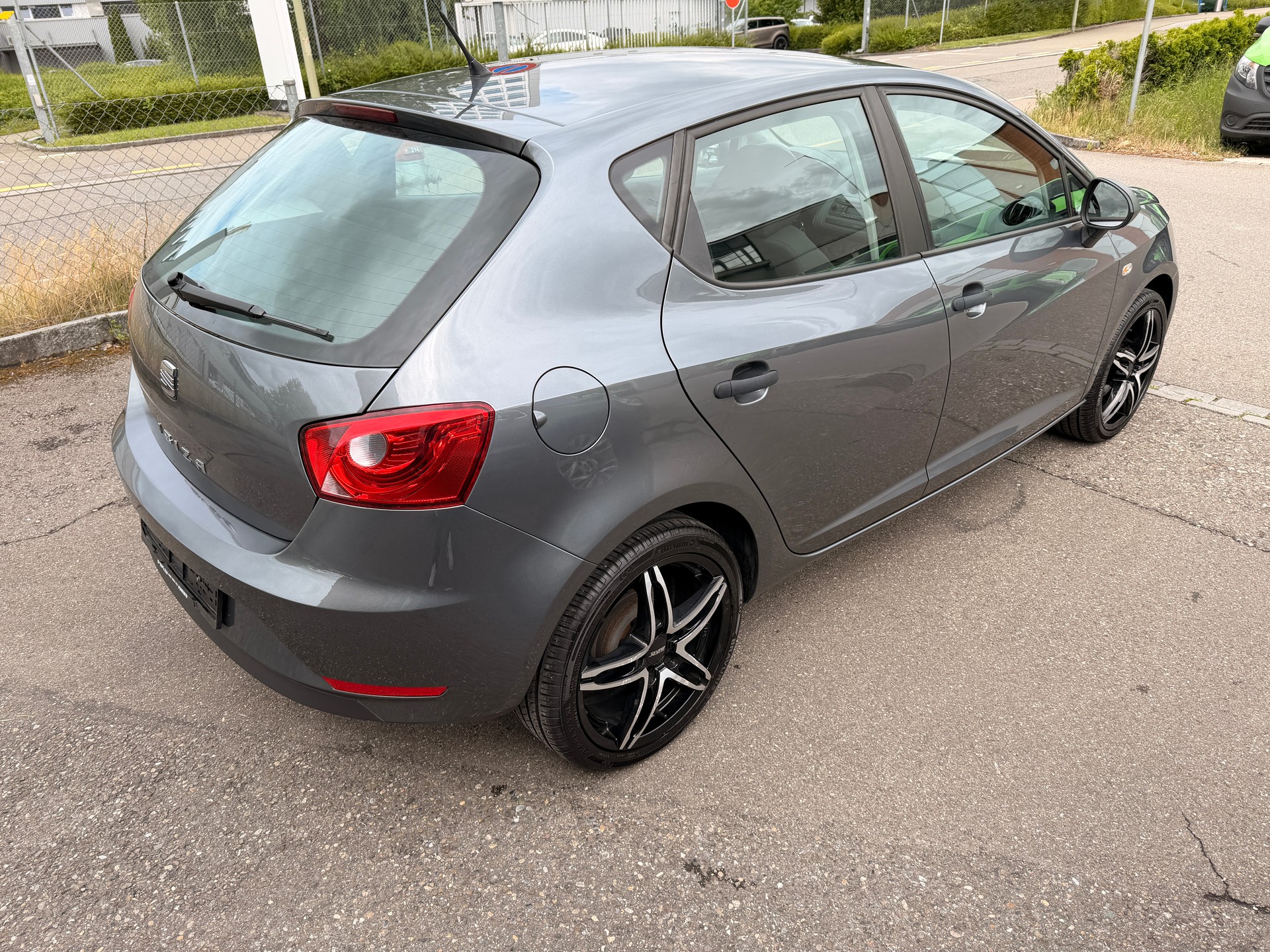 SEAT Ibiza 1.2 TSI Reference-image-4