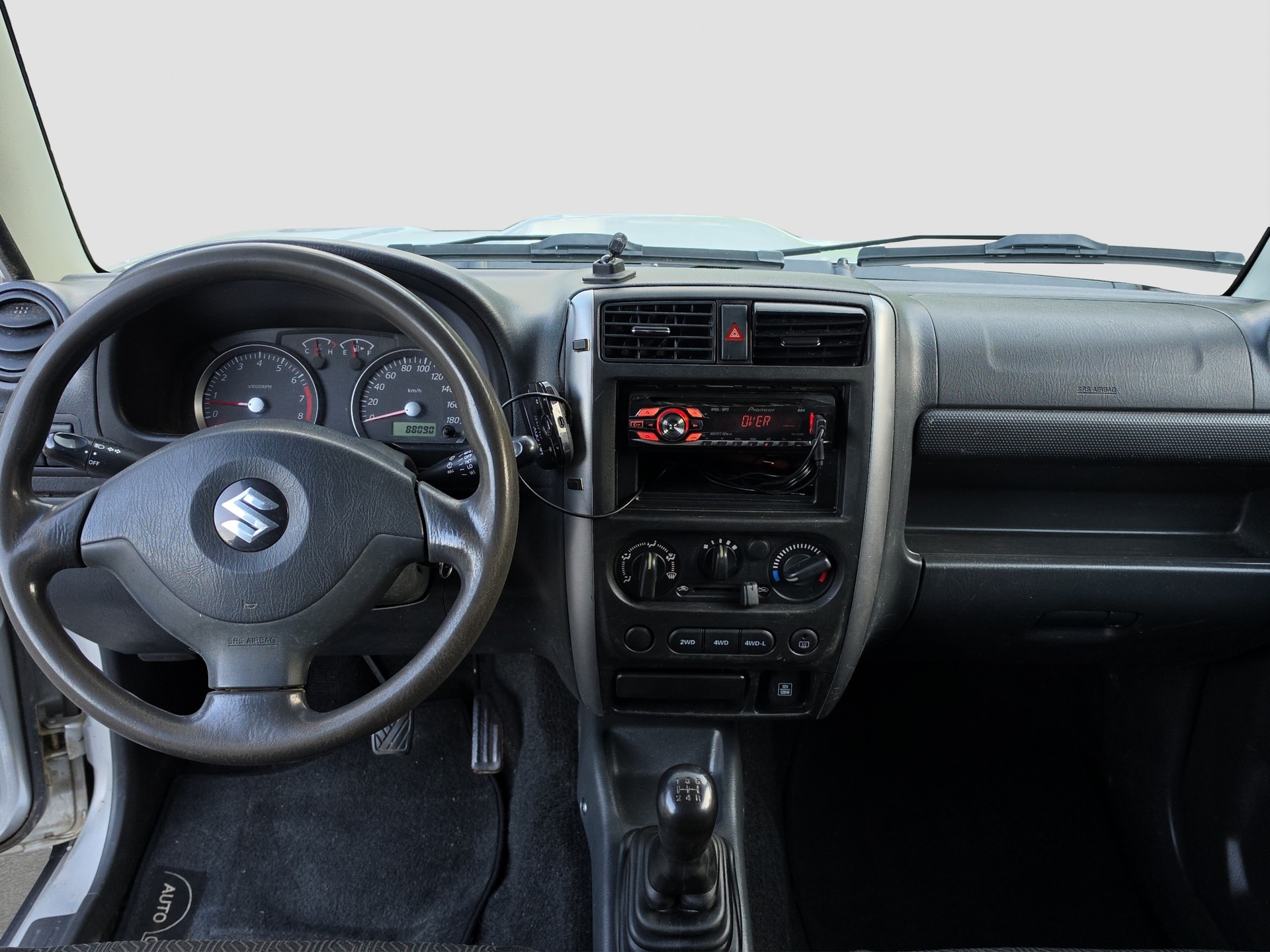 SUZUKI Jimny 1.3 16V Unico-image-8
