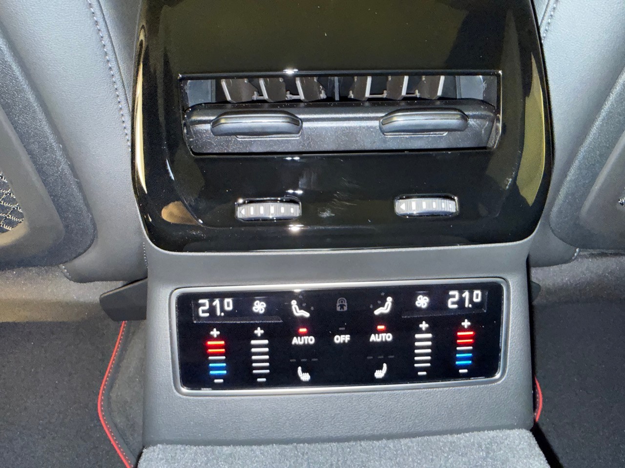 AUDI A6 Limousine TDI quattro 150 kW S tronic-image-15
