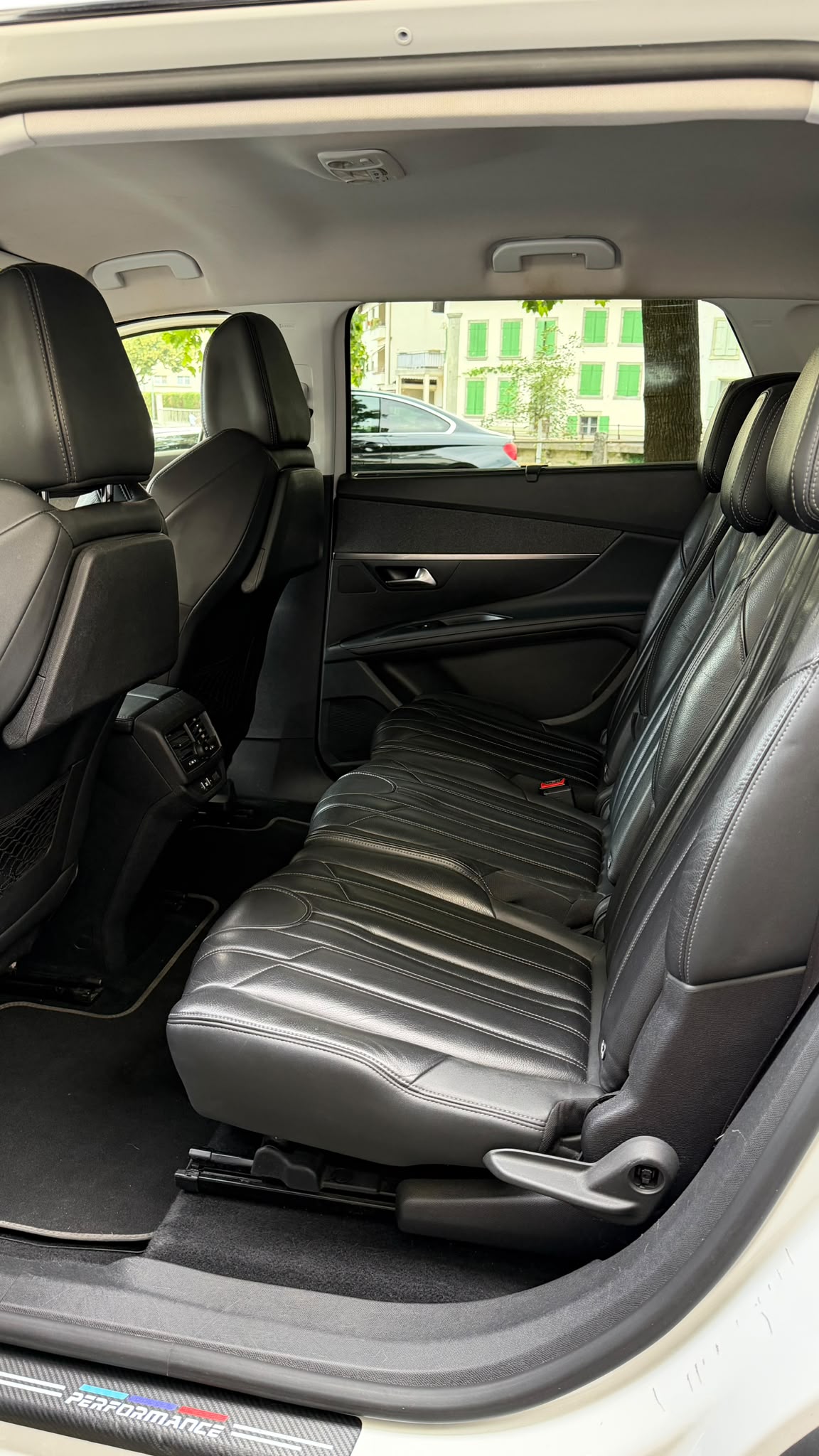 PEUGEOT Peugeot 5008 1.5HDi STT-image-9