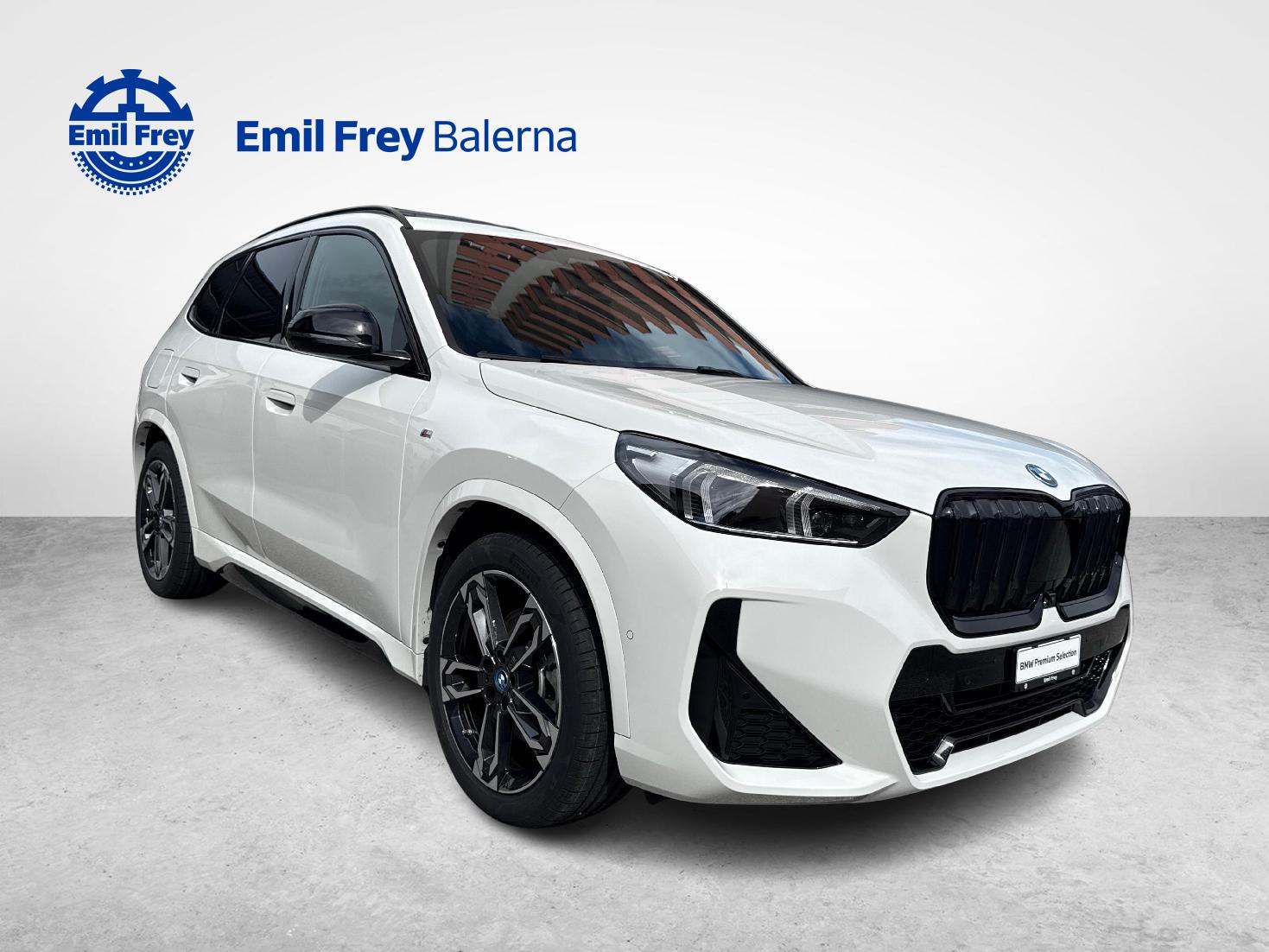 BMW iX1 xDrive 30-image-8