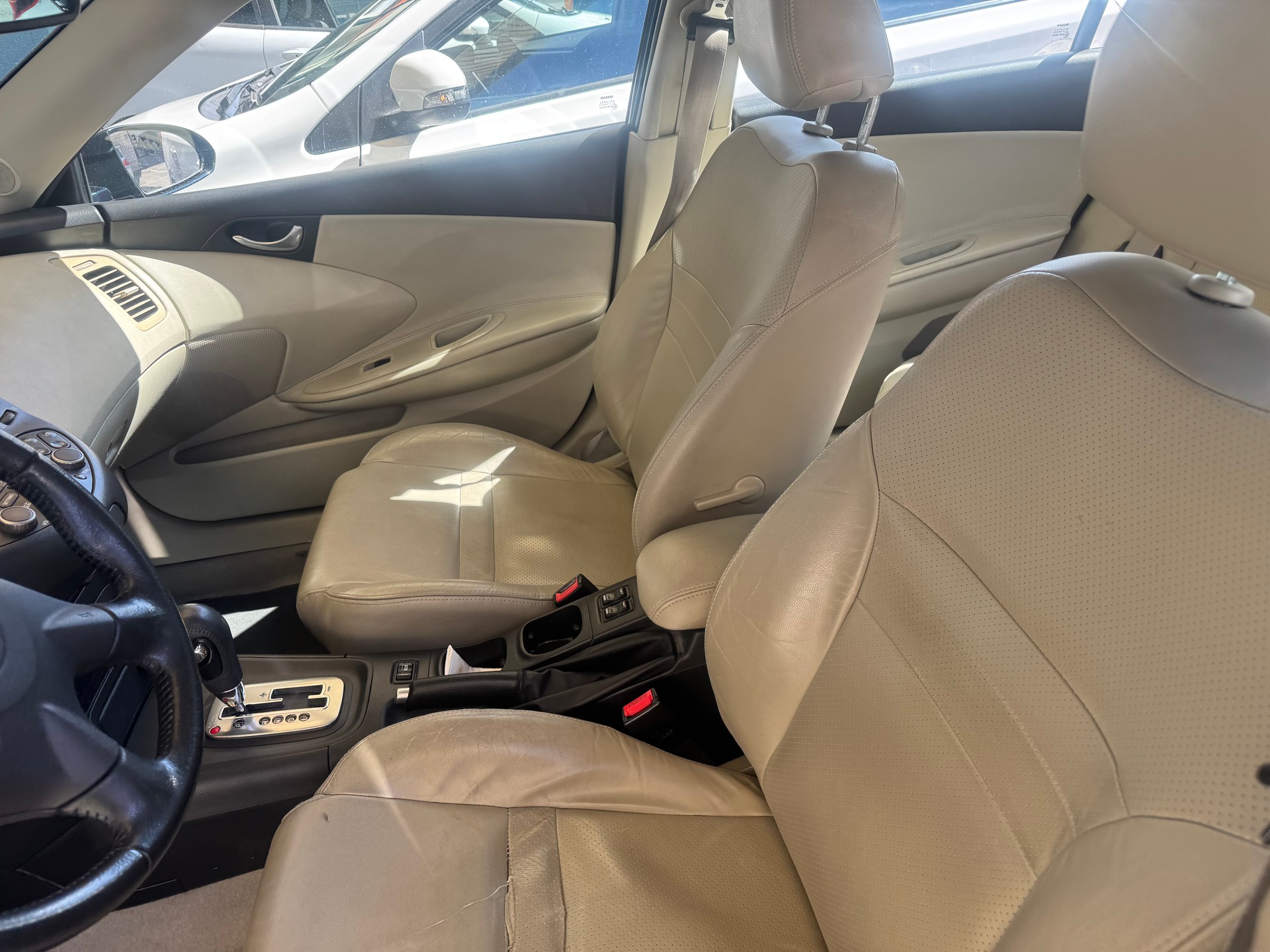 NISSAN Primera 2.0 visia-image-1