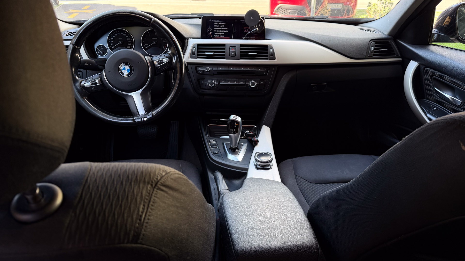 BMW 318d-image-3