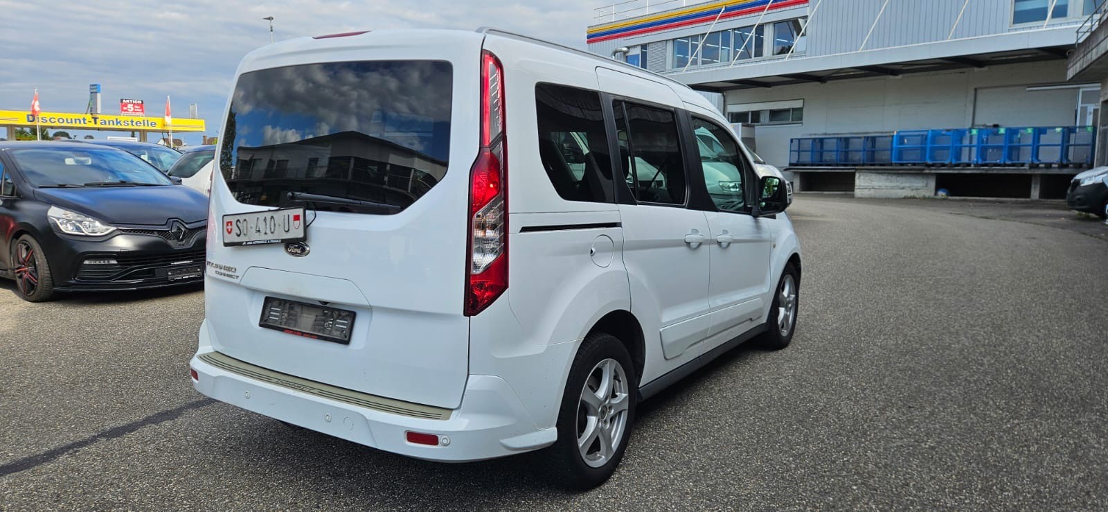 FORD Tourneo Connect 1.6 TDCi Titanium-image-9