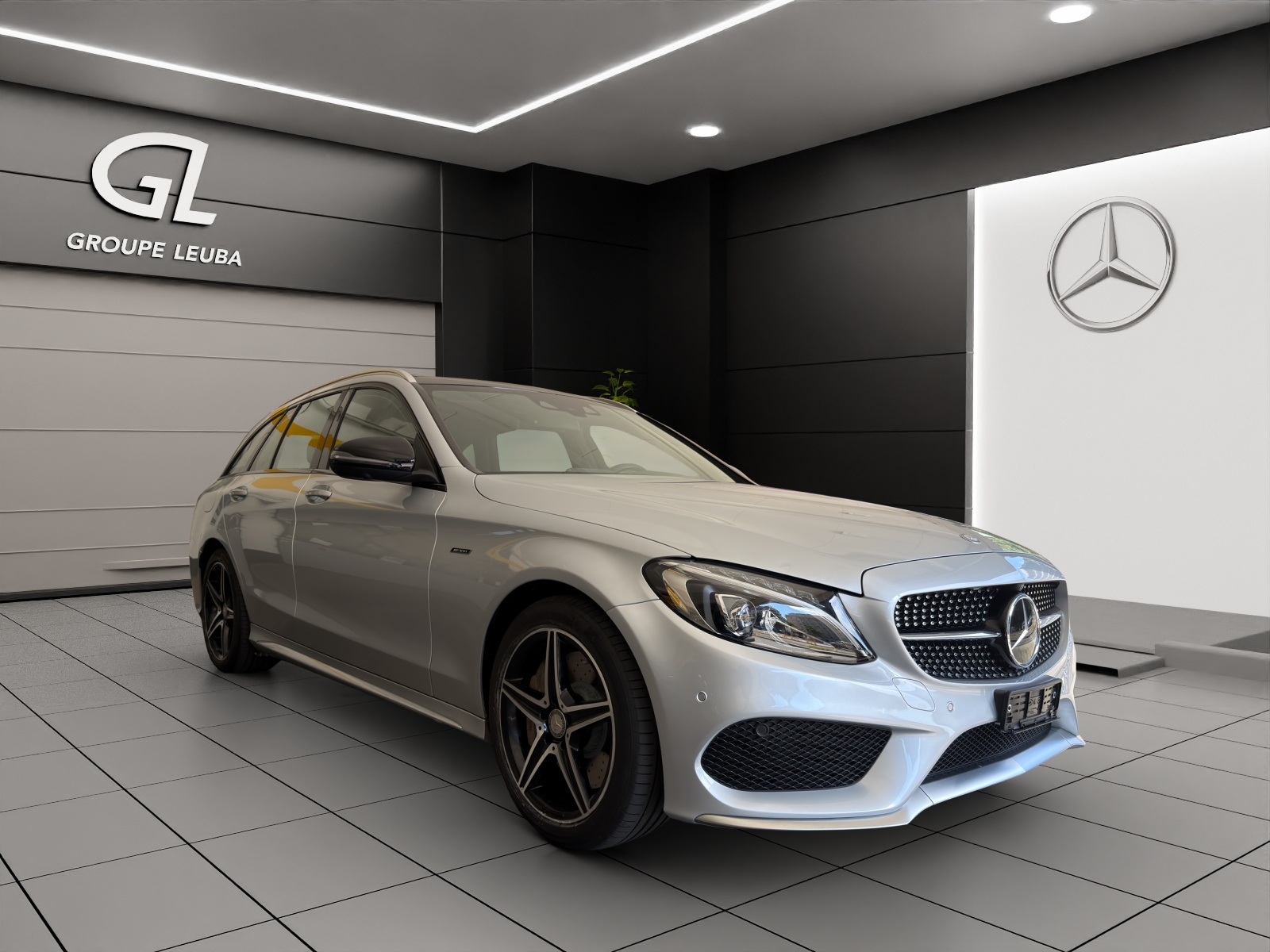 Photo MERCEDES-BENZ C-450 C 450 AMG 4Matic 7G-Tronic