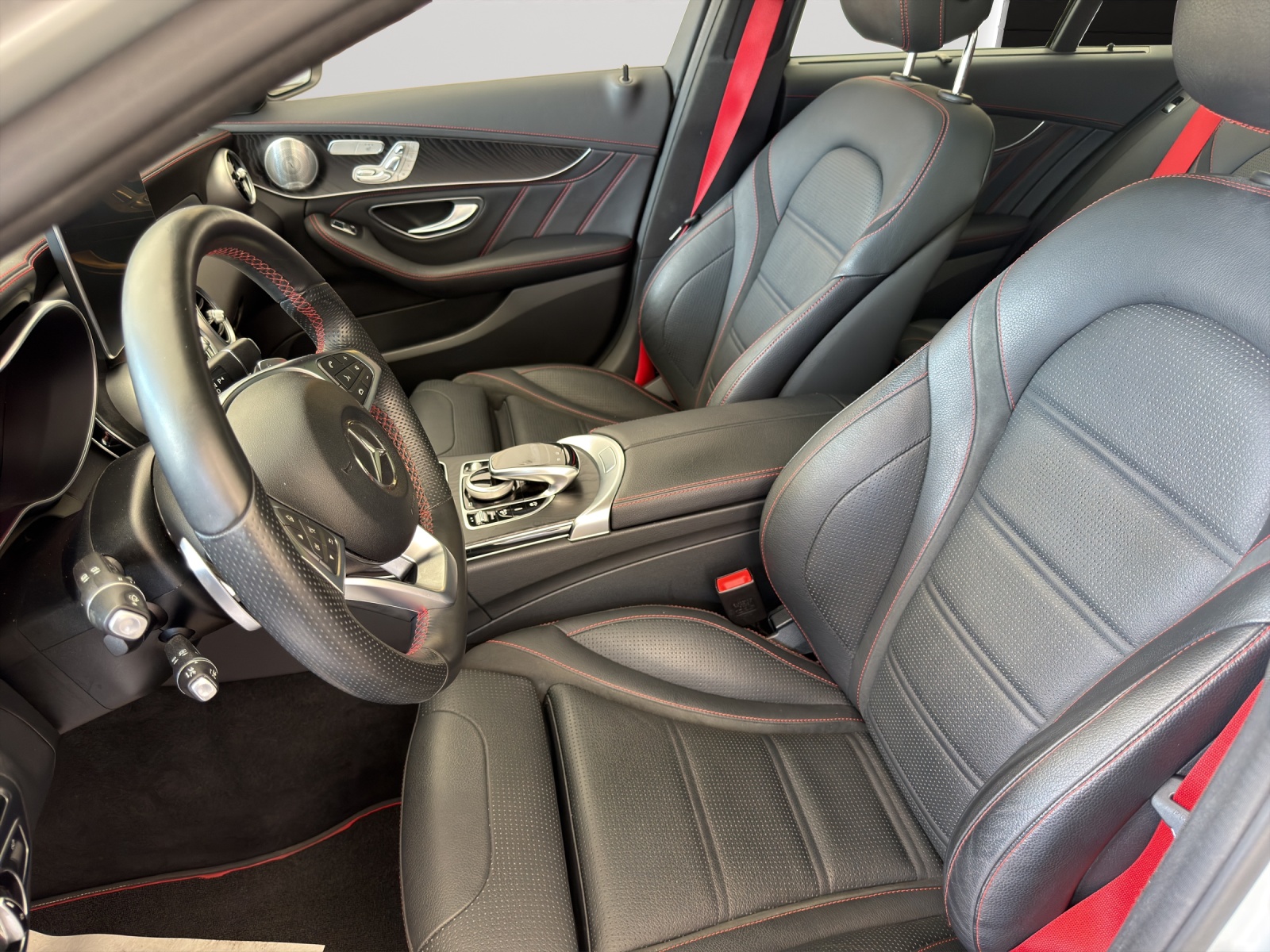 MERCEDES-BENZ C 450 AMG 4Matic 7G-Tronic-image-8