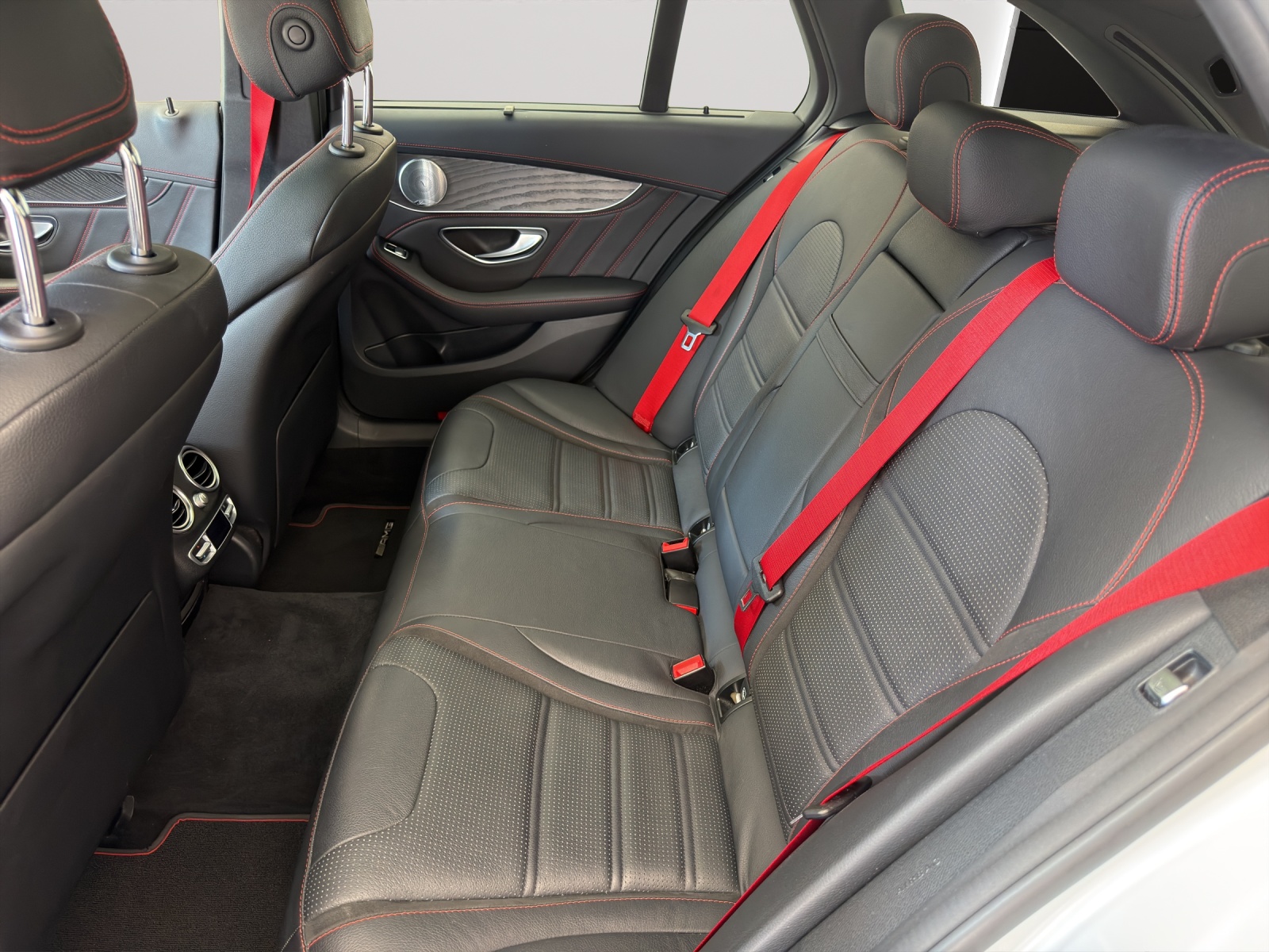MERCEDES-BENZ C 450 AMG 4Matic 7G-Tronic-image-10