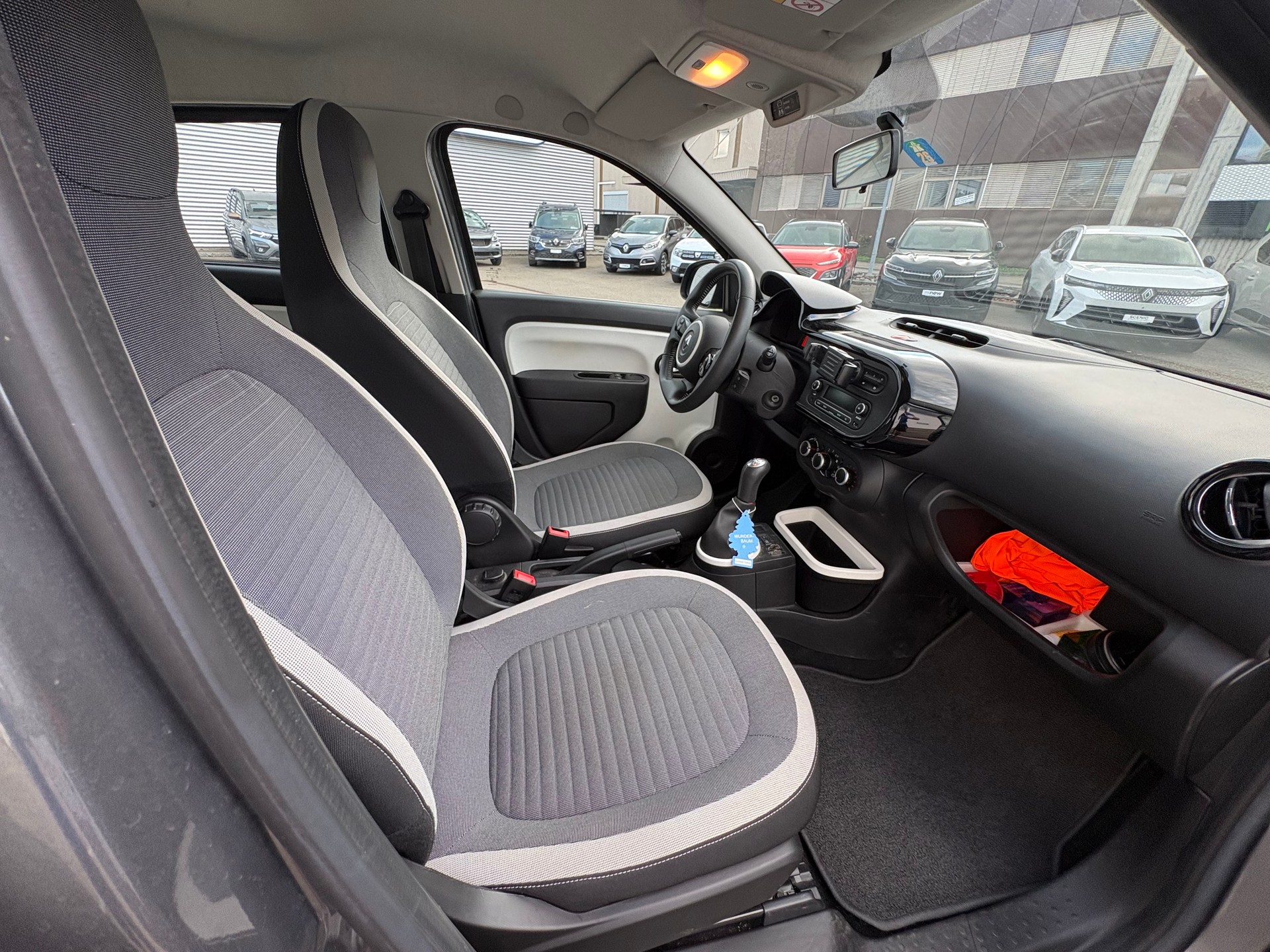 RENAULT 1.0 SCe 70 City-image-2