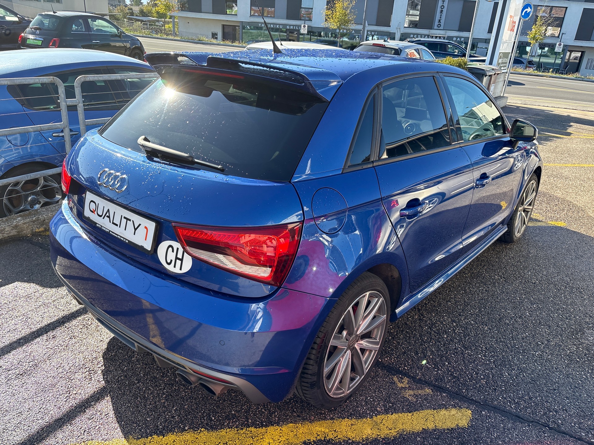 AUDI S1 Sportback 2.0 TFSI Sport quattro-image-3