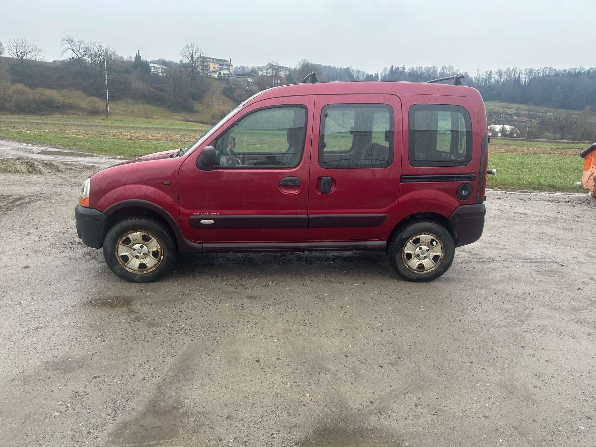 RENAULT Kangoo 1.6 16V Privilège 4X4-image-1