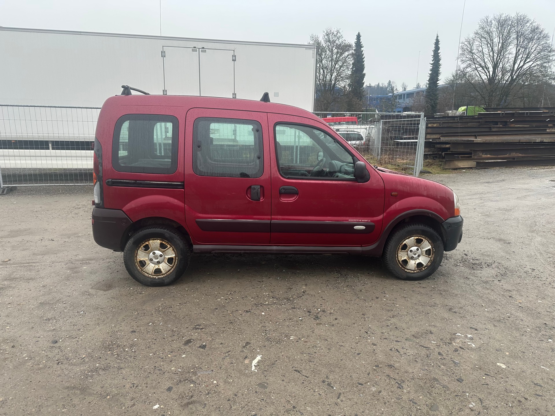 RENAULT Kangoo 1.6 16V Privilège 4X4-image-4