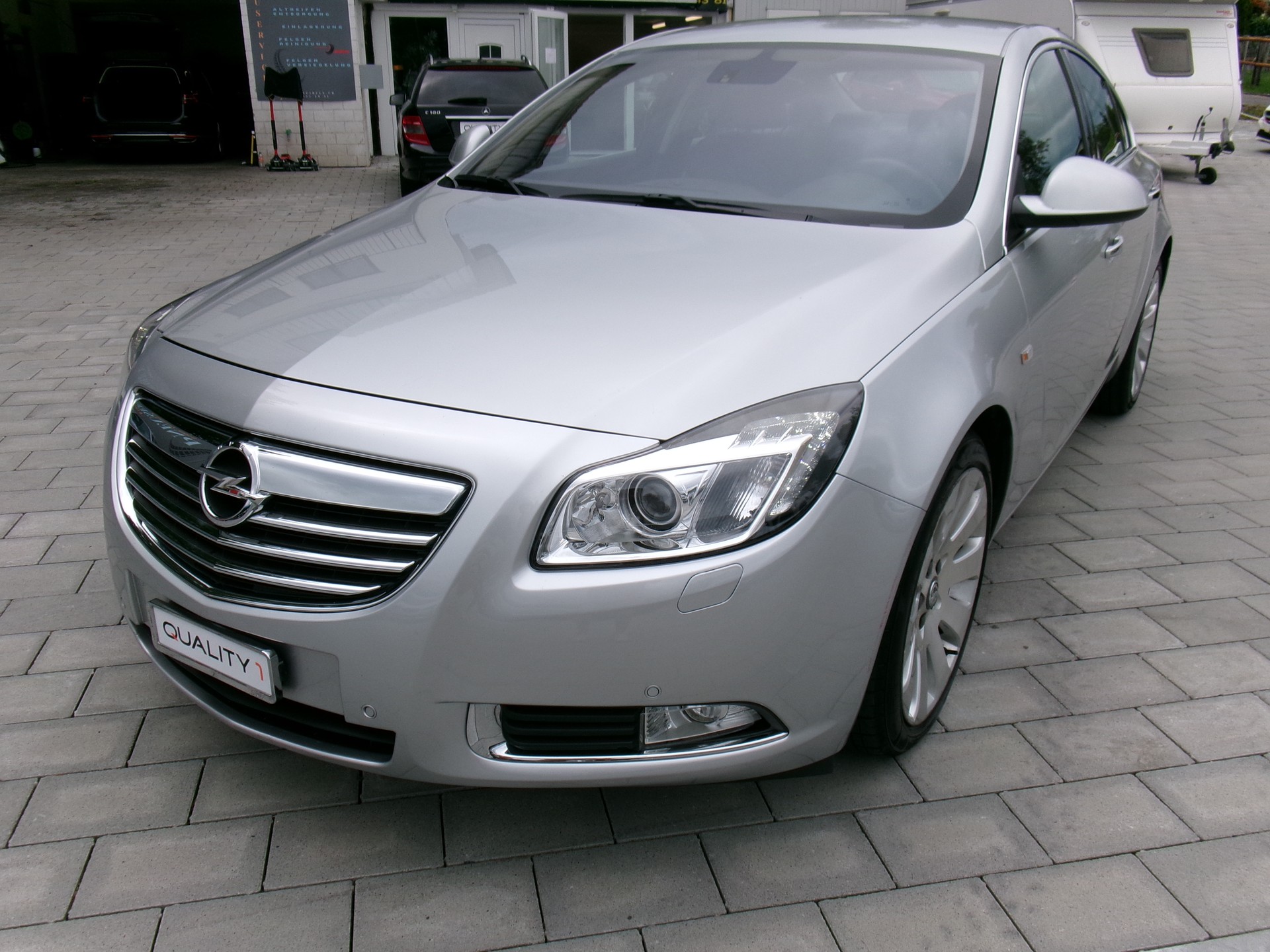 OPEL Insignia 2.8 Turbo Cosmo 4WD Automatic-image-0