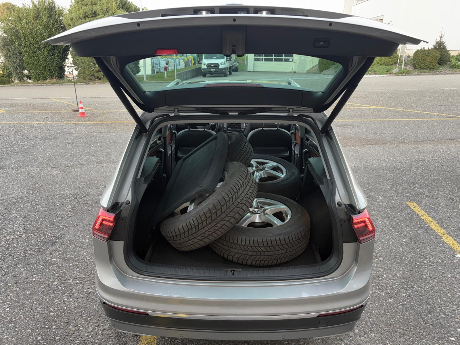 VW Tiguan 2.0TSI Highline 4Motion DSG MFK 02.2026-image-11