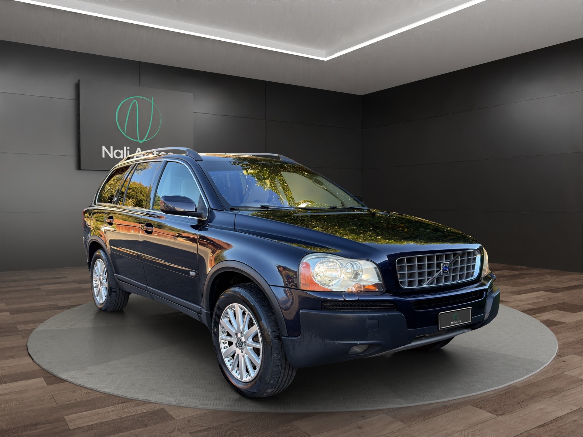 VOLVO XC90 2.5T AWD Executive Geartronic-image-1
