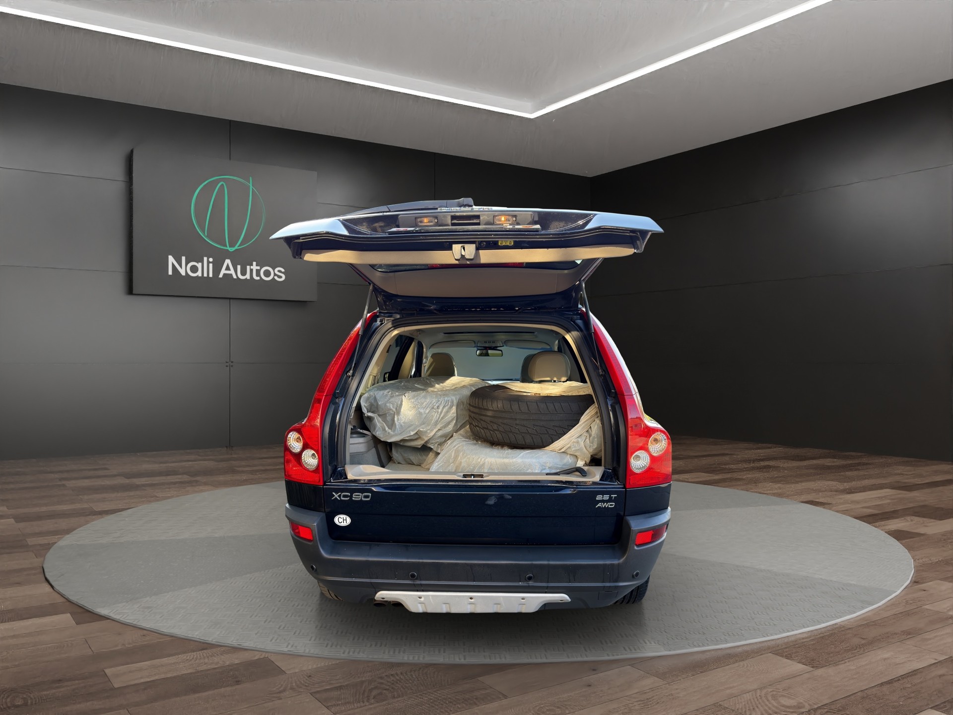 VOLVO XC90 2.5T AWD Executive Geartronic-image-14