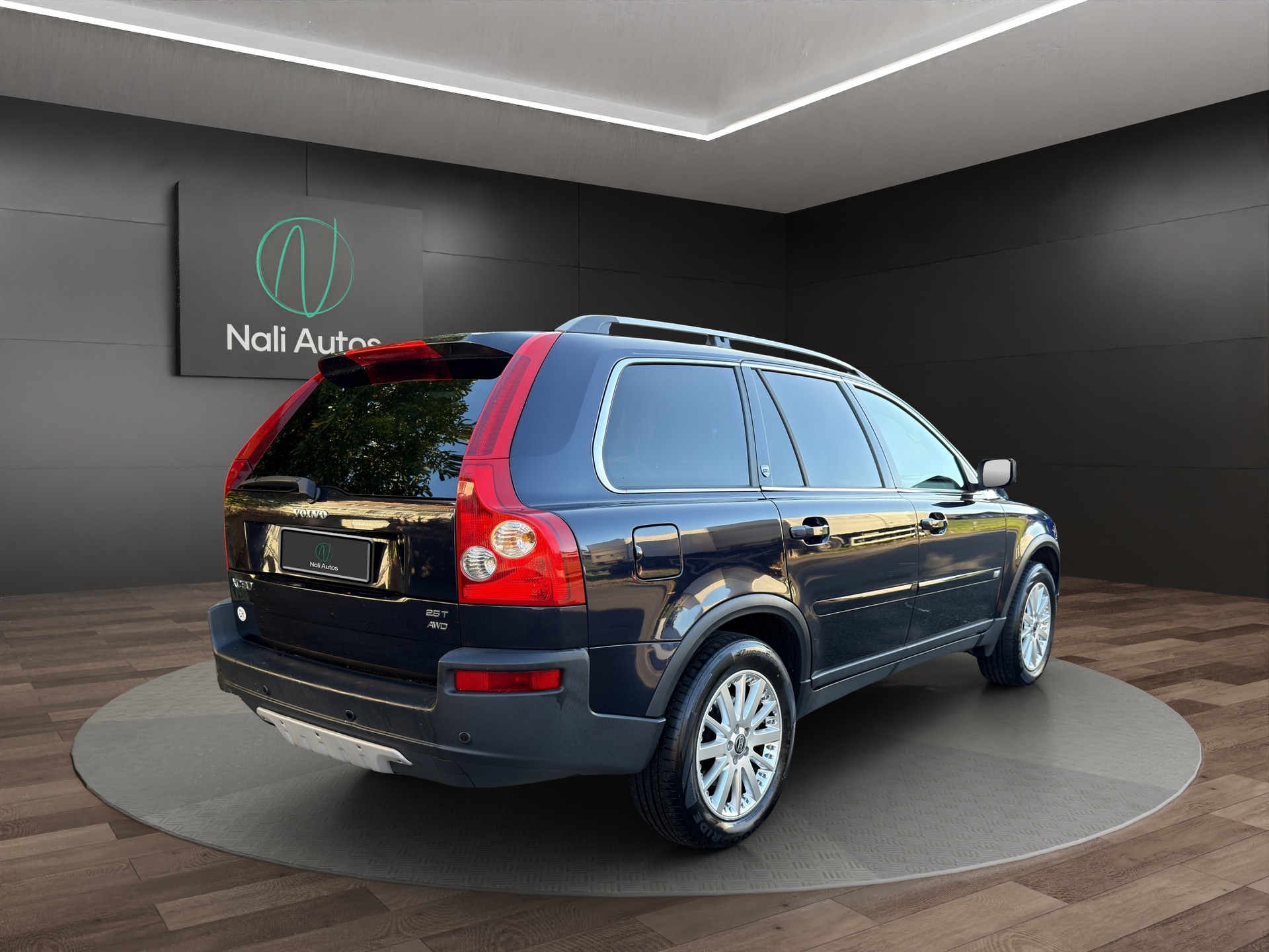 VOLVO XC90 2.5T AWD Executive Geartronic-image-5