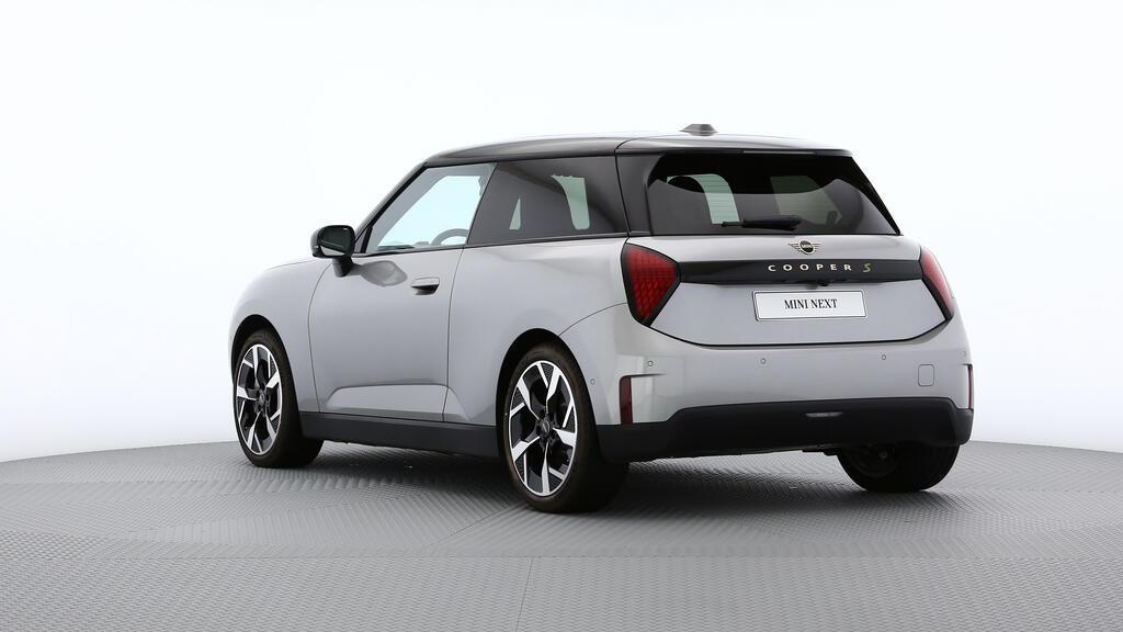 MINI Cooper SE-image-3