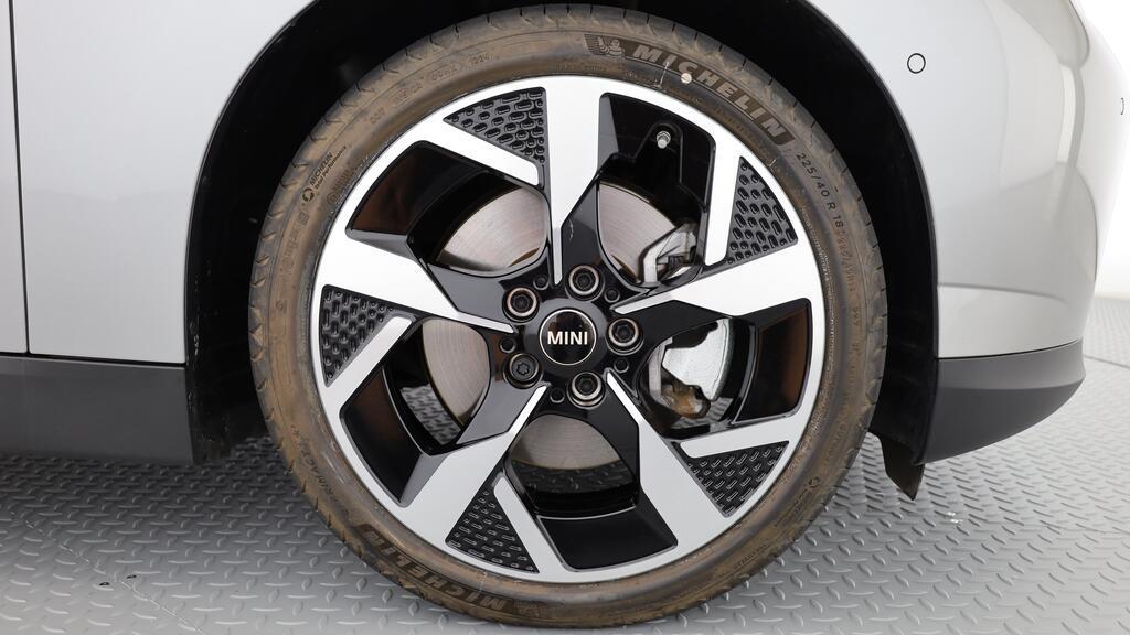 MINI Cooper SE-image-7