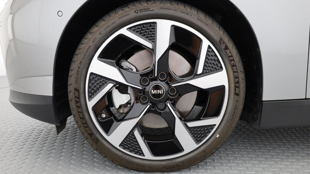 MINI Cooper SE-image-8