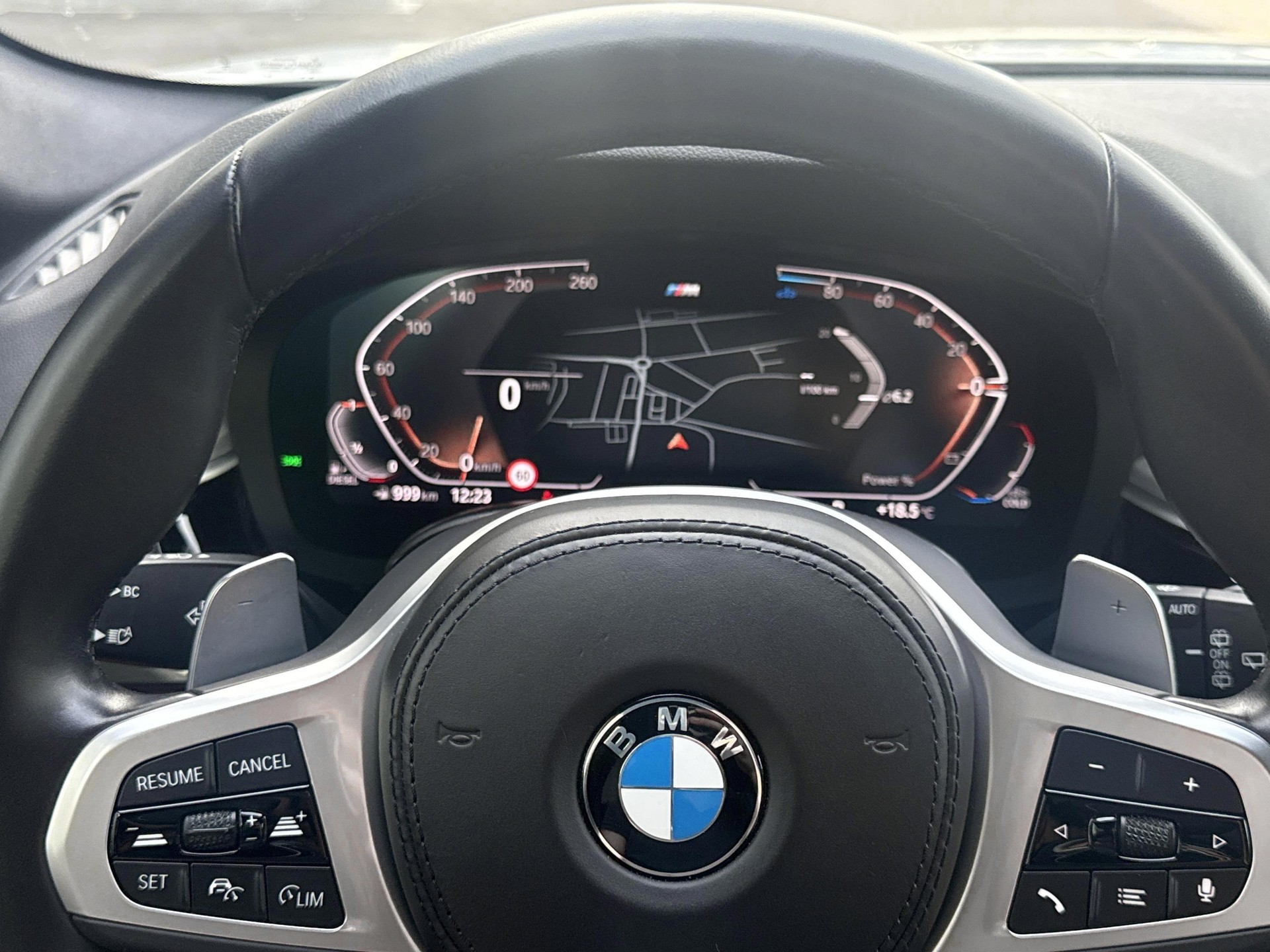 BMW 520d xDrive Touring M Sport-image-15