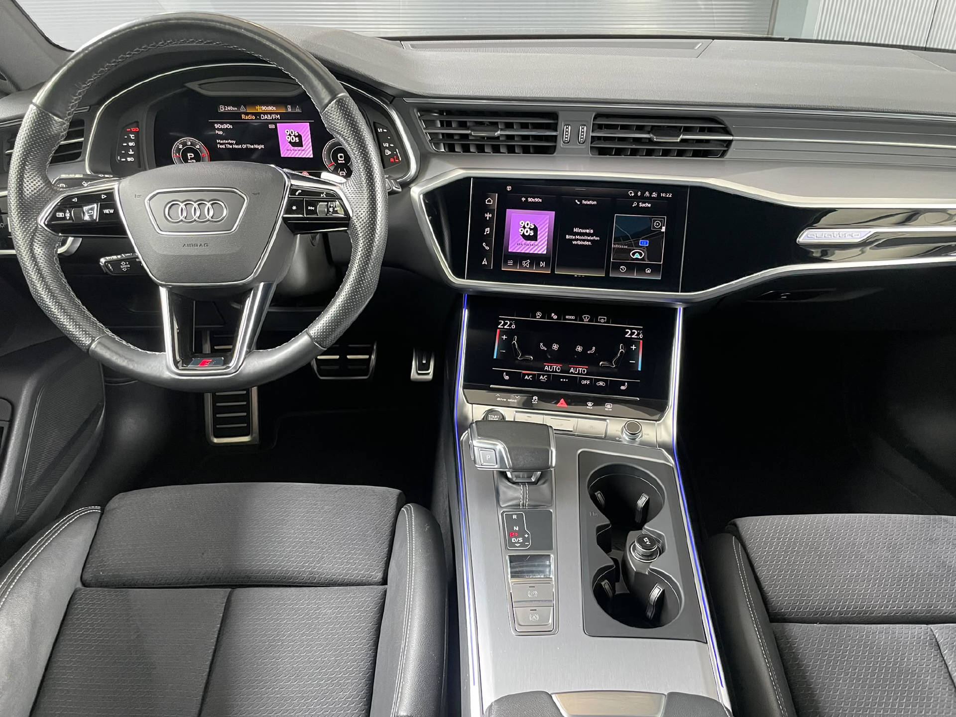 AUDI A6 Avant 3.0 45 TDI Sport quattro S-Tronic-image-6