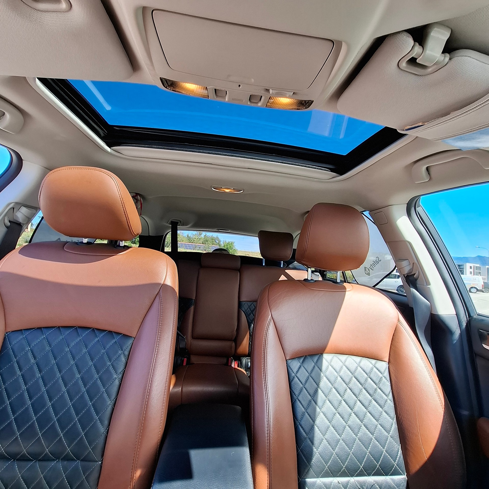 SUBARU 2.0 D Luxury-image-5