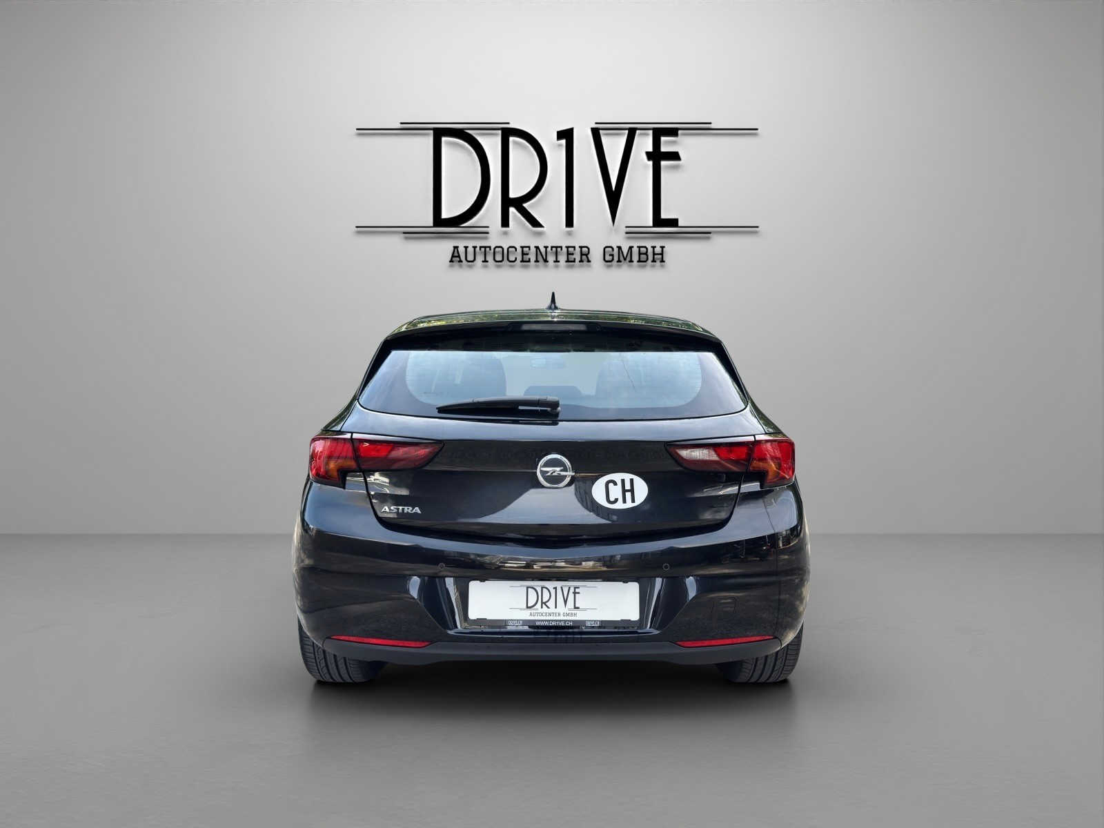 OPEL Astra 1.4i Turbo 120 Years Edition Automatic * Rückfahrkamera + Sitzheizung*-image-5