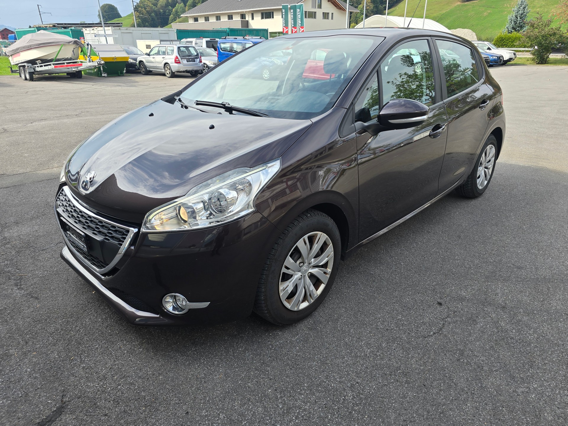 PEUGEOT 208 1.2 VTI Active-image-2