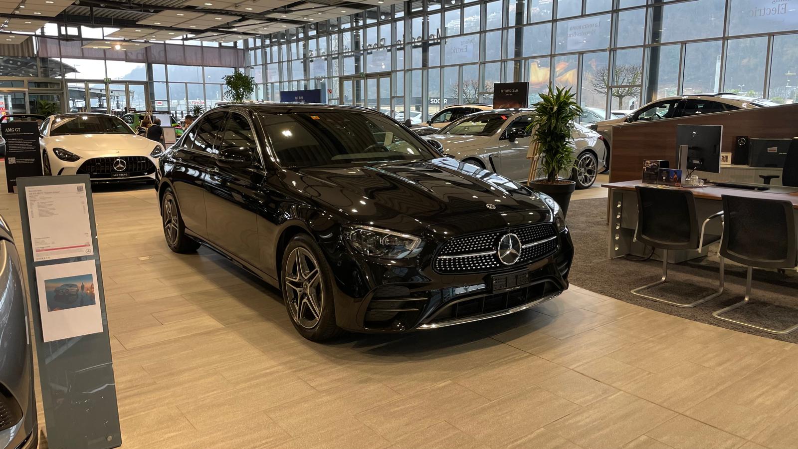 MERCEDES-BENZ E 400 d AMG Line 4matic-image-0
