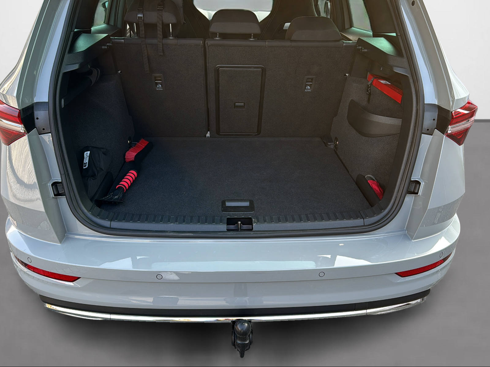 SKODA Karoq SL 2.0TSI 190PS 7DSG 4X4 2000ccm 190PS/140kW 4 Zylinder TSI Benzin-image-13