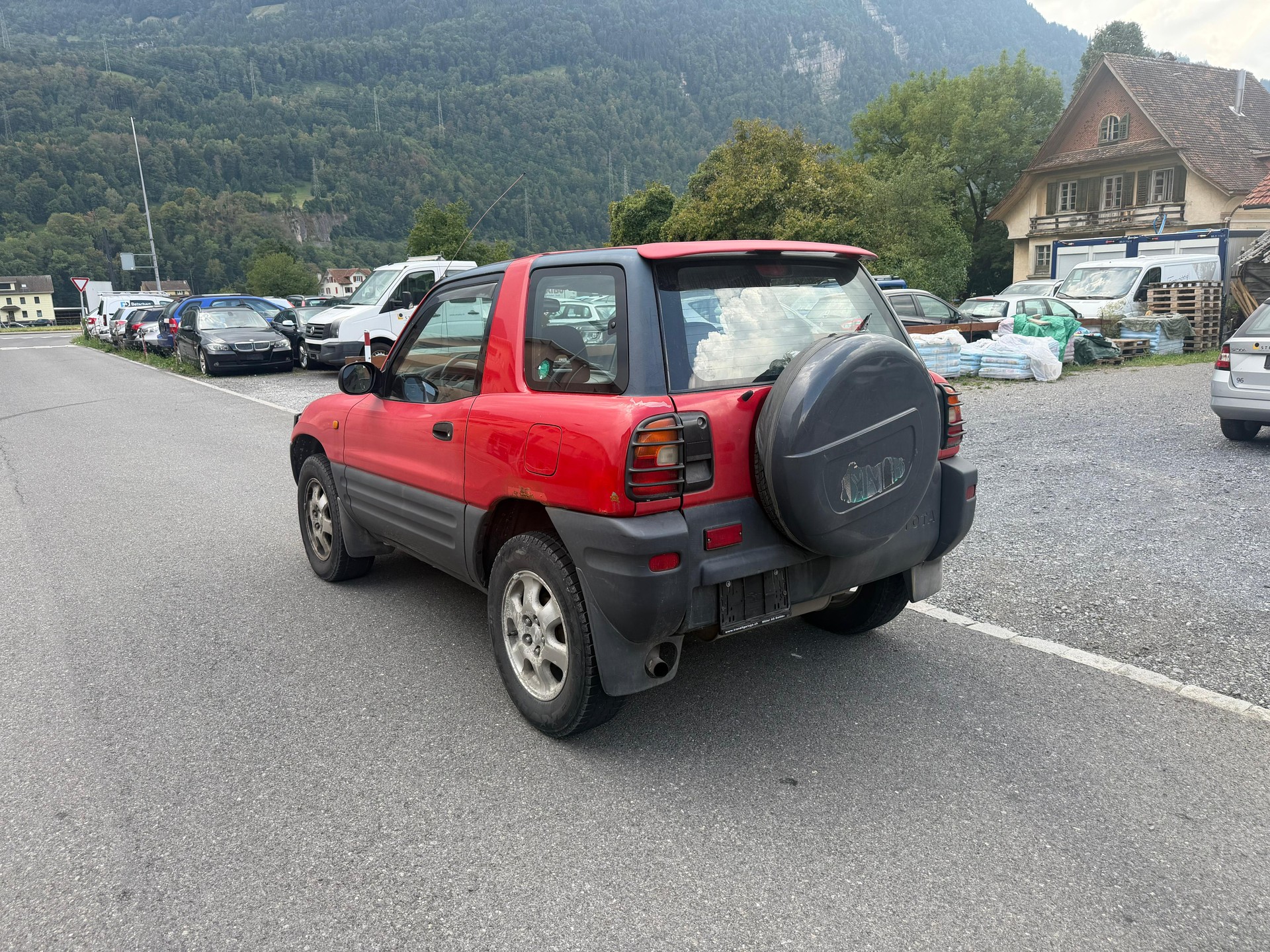 TOYOTA RAV-4 GX ABS-image-2