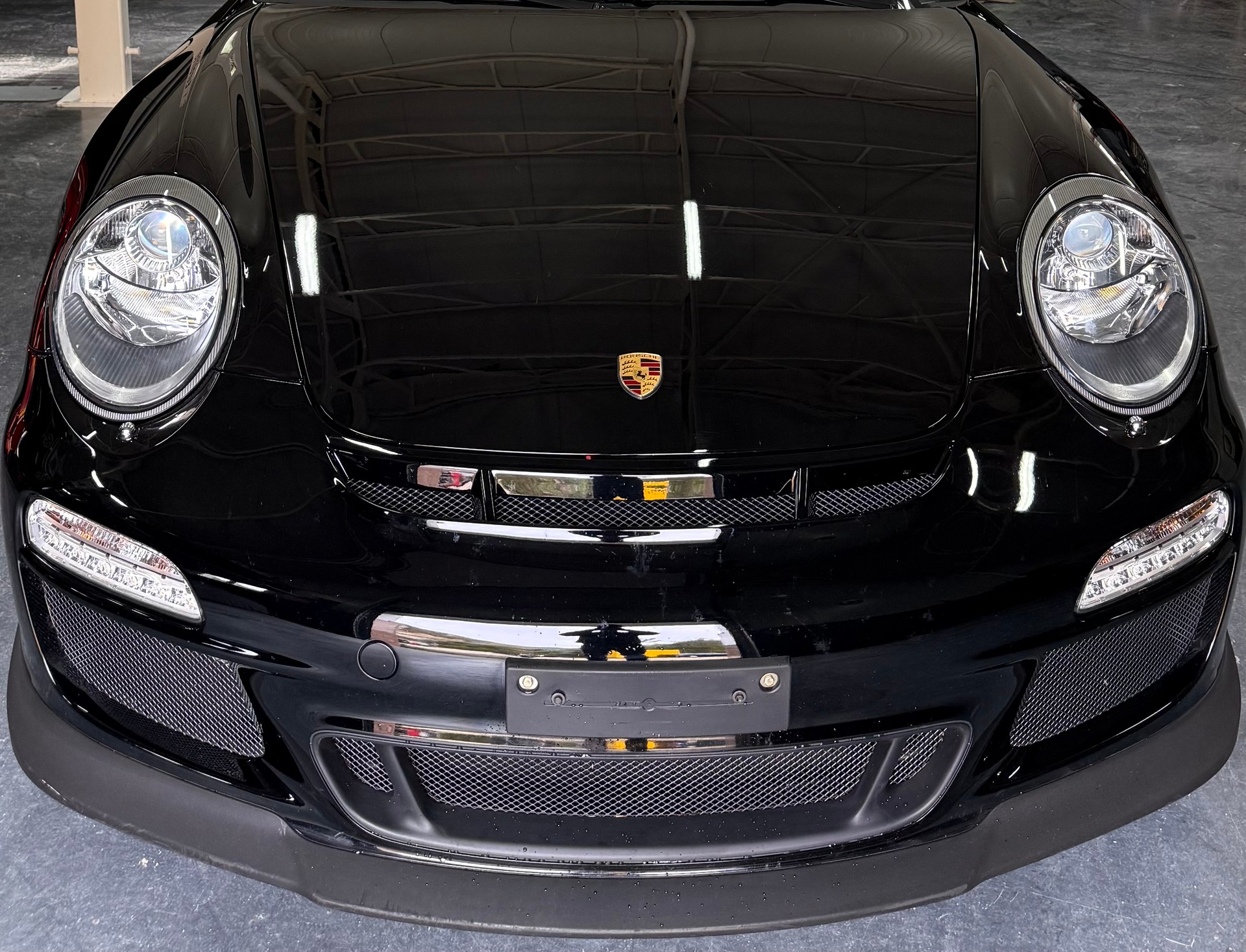 PORSCHE 911 GT3-image-2