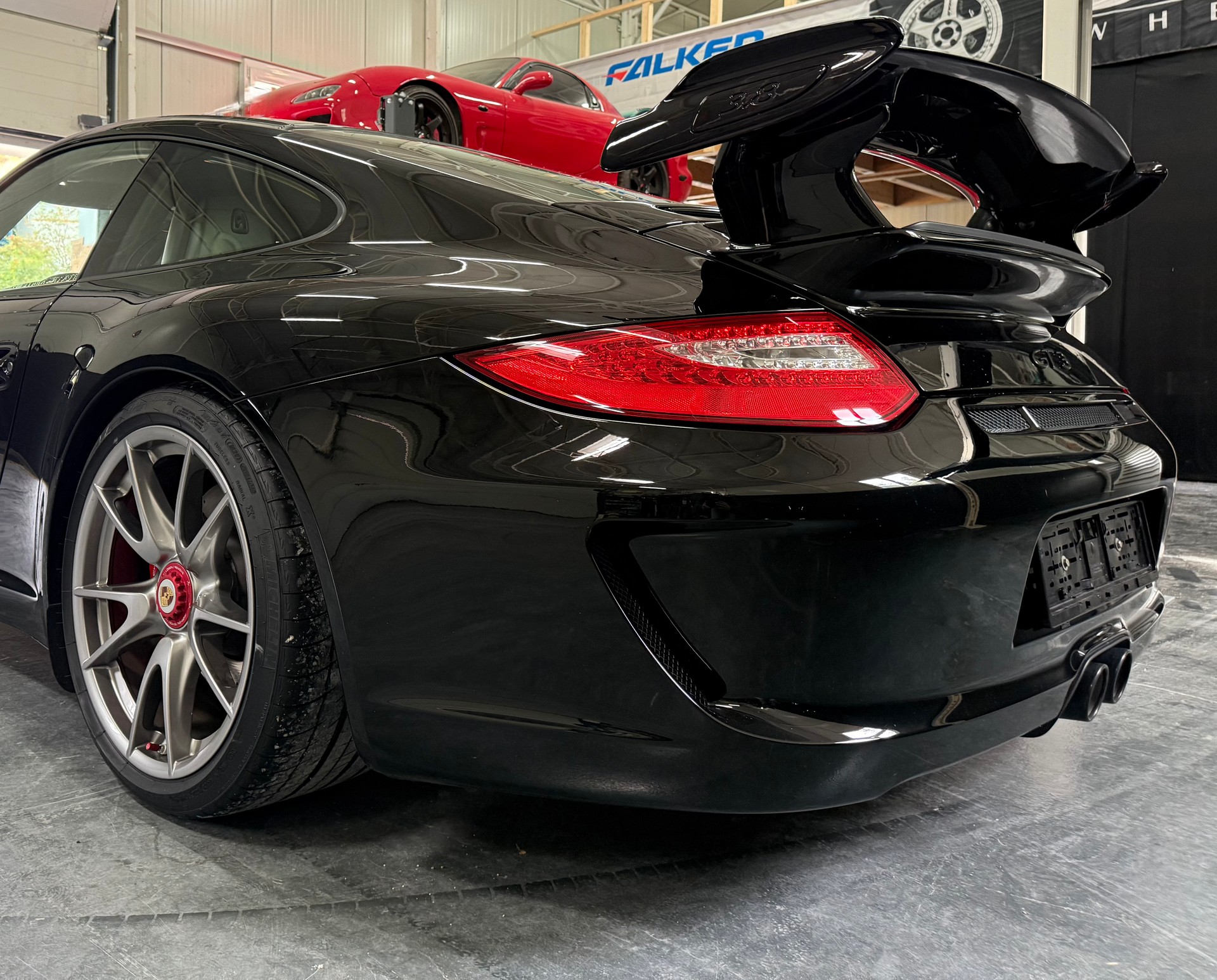 PORSCHE 911 GT3-image-4