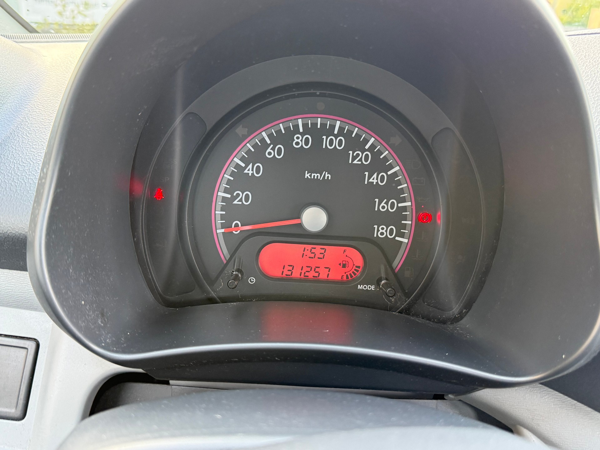NISSAN Pixo 1.0 visia-image-11