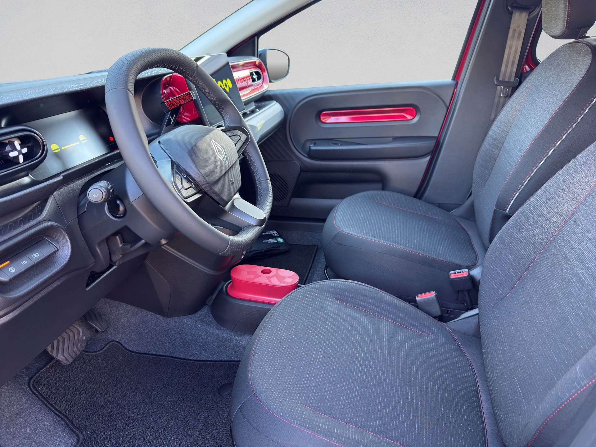 RENAULT Twingo E-Tech 27kWh Techno-image-7