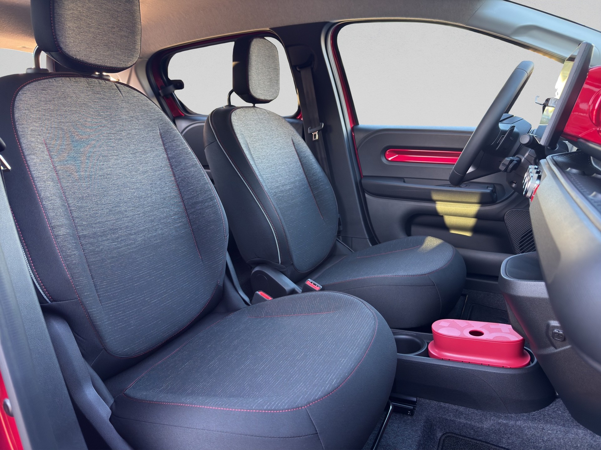 RENAULT Twingo E-Tech 27kWh Techno-image-15