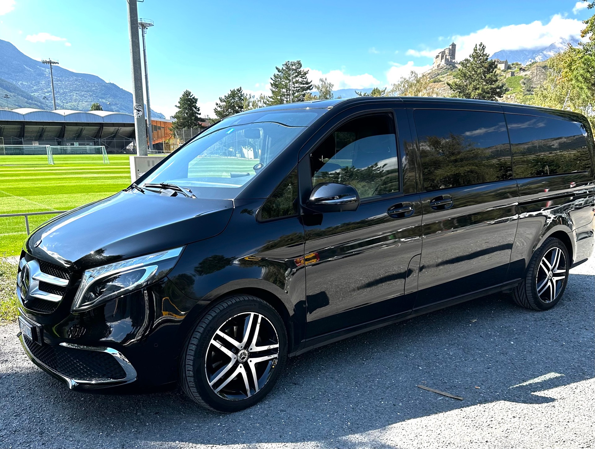 MERCEDES-BENZ V 300 d Swiss Ed. extralang 4M-image-3