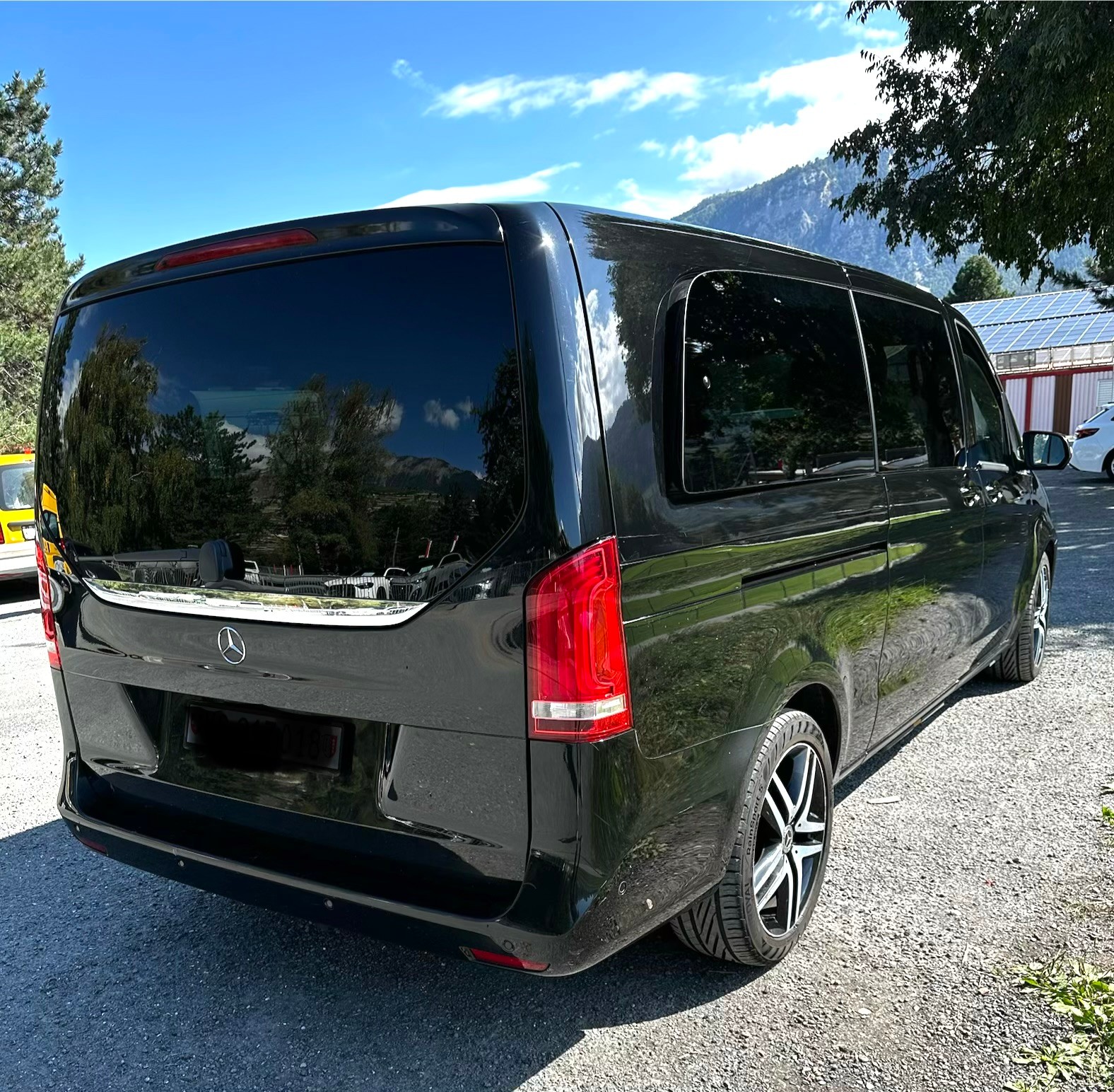 MERCEDES-BENZ V 300 d Swiss Ed. extralang 4M-image-10