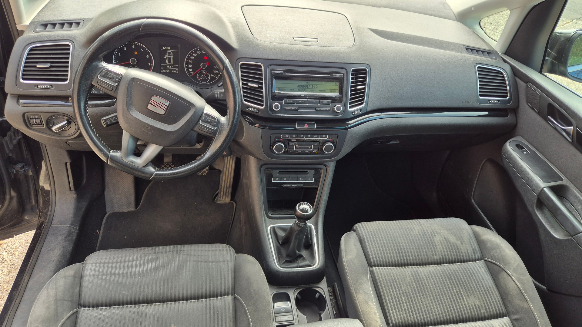 SEAT Alhambra 1.4 TSI Reference Eco-image-13