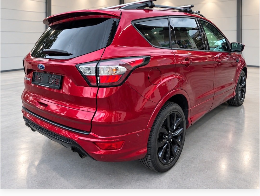 FORD Kuga 2.0 TDCi ST Line High 4WD-image-2