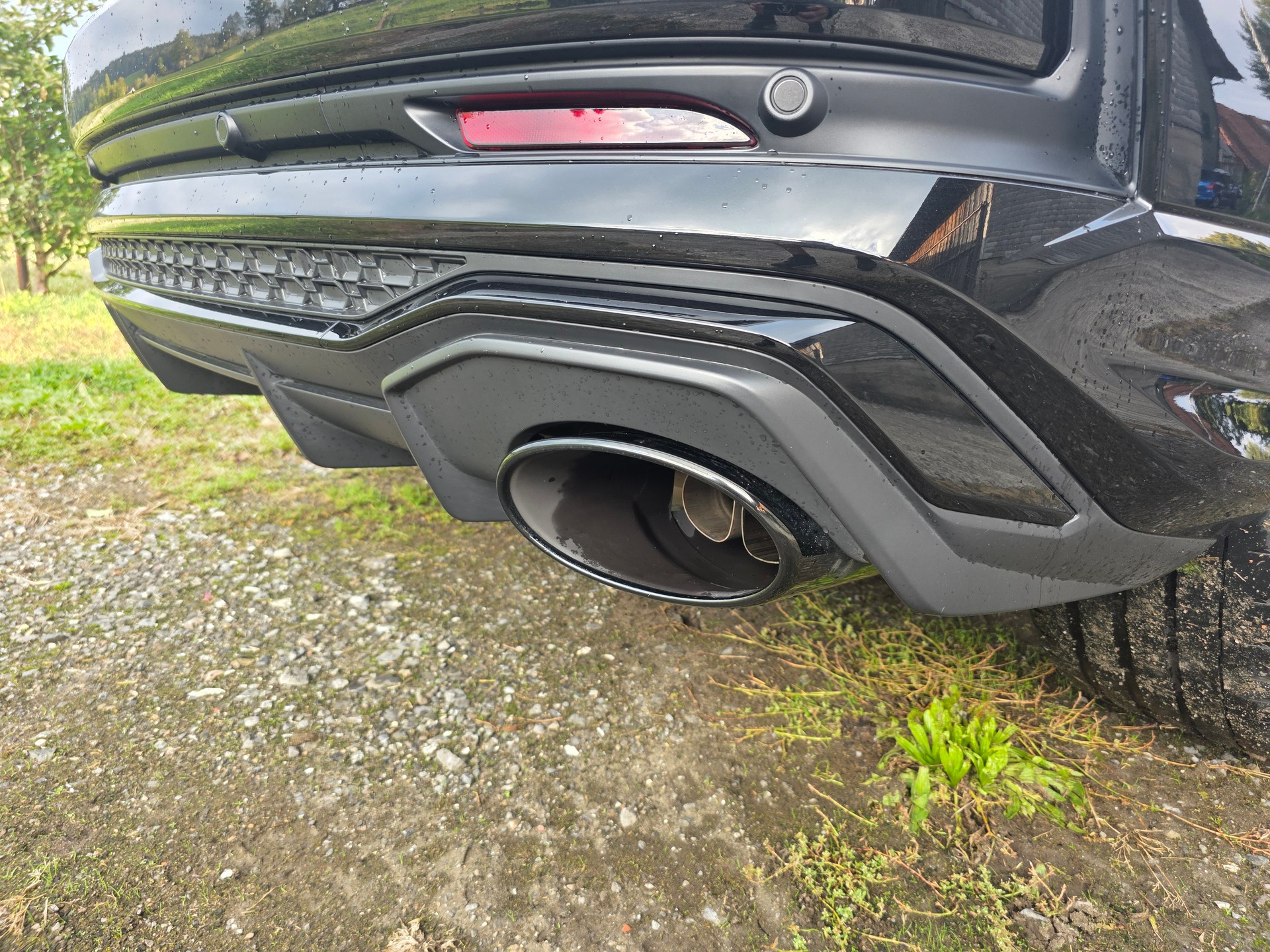 AUDI RS Q3 Sportback quattro-image-2