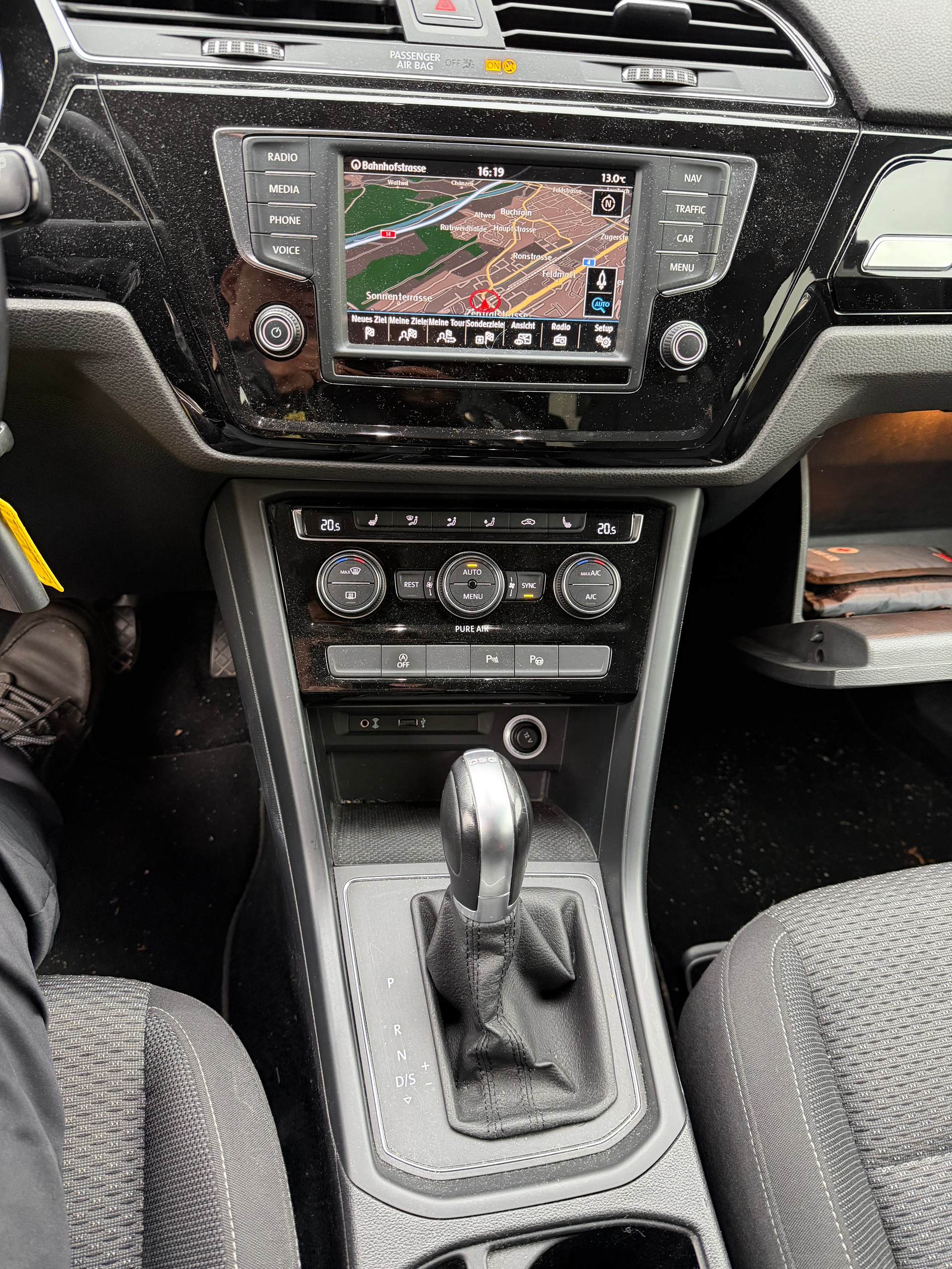 VW Touran 1.4 TSI BlueMotion Technology Comfortline DSG-image-9