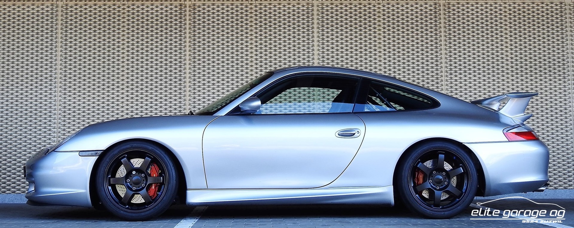 PORSCHE 911 GT3 CLUBSPORT-image-2
