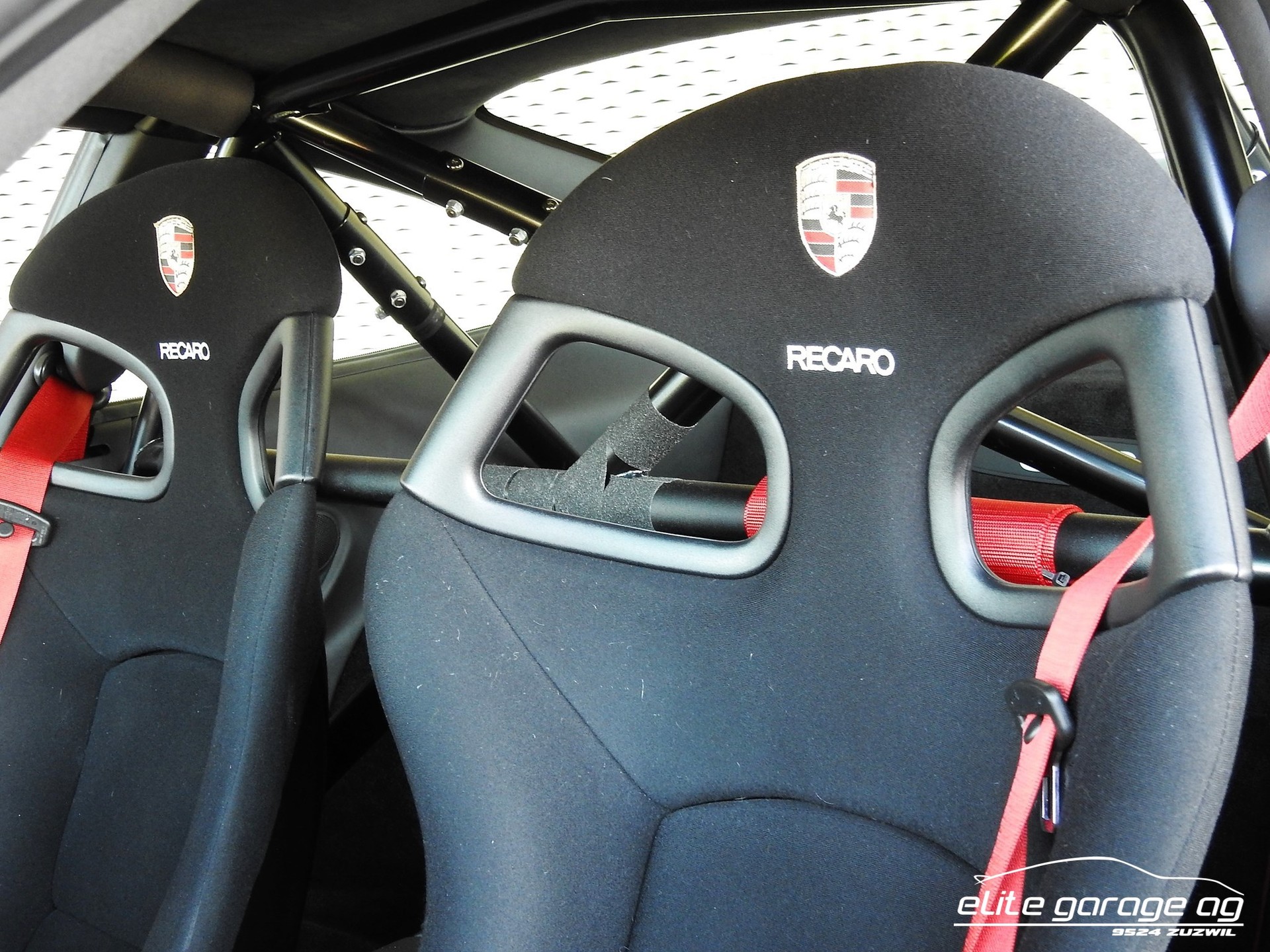 PORSCHE 911 GT3 CLUBSPORT-image-10
