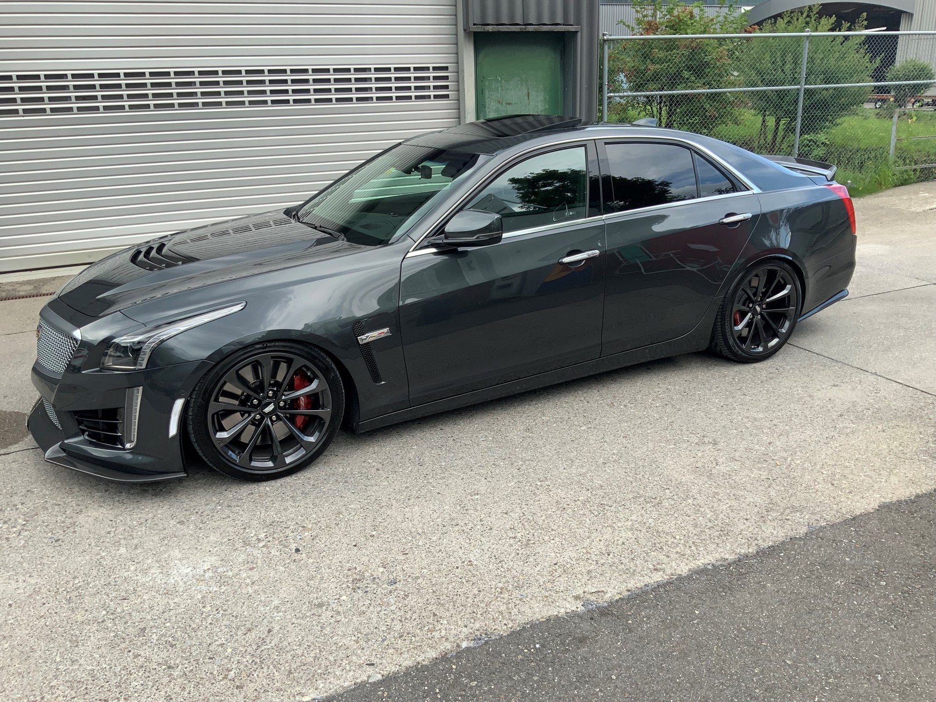CADILLAC CTS-V Sedan 6.2 Supercharged Automatic-showroom-element-1