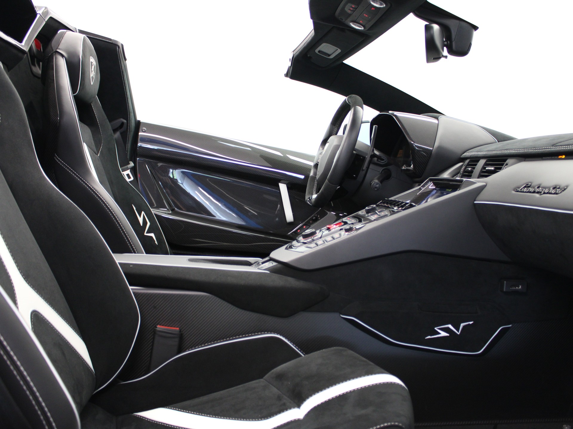 LAMBORGHINI Aventador LP750-4 Superveloce Roadster E-Gear-image-7