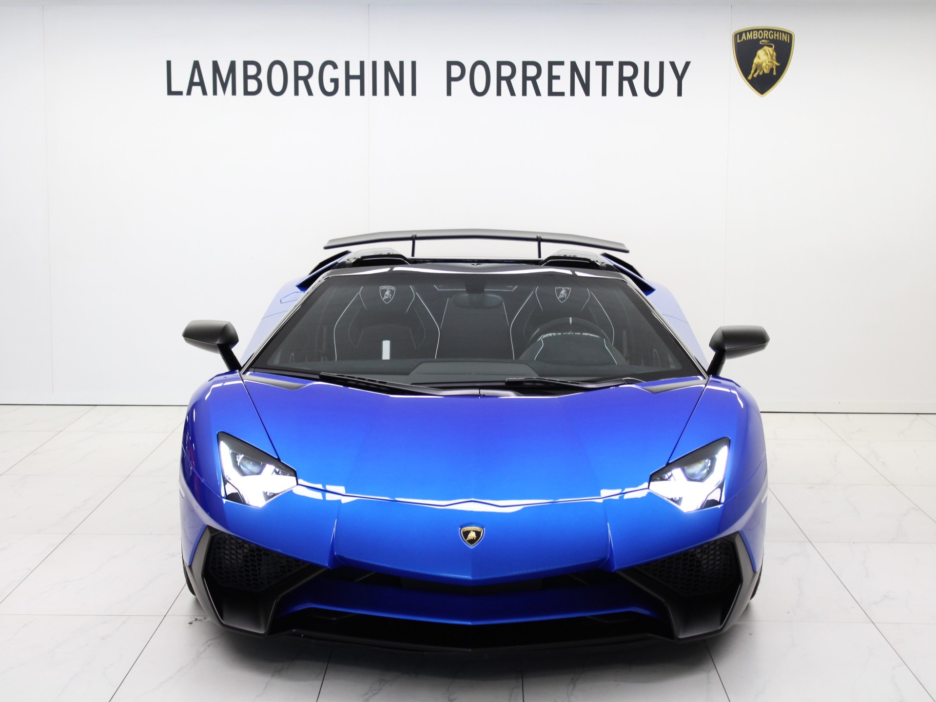 LAMBORGHINI Aventador LP750-4 Superveloce Roadster E-Gear-image-4